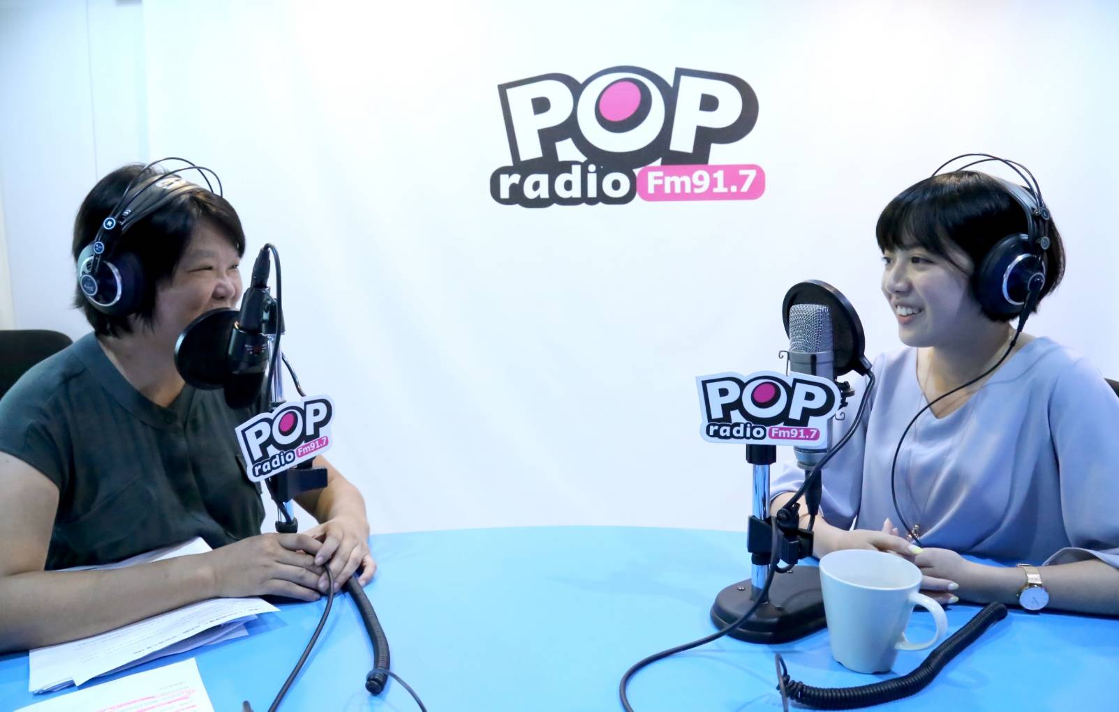 對柯P說「學姐陪吃飯」挨轟一事，黃瀞瑩力挺老闆，表示柯P沒有這樣的意思。（POP RADIO提供）