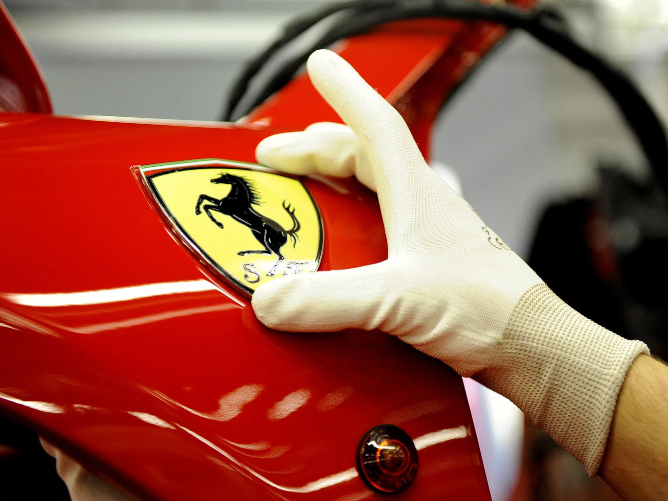 【車壇焦點】會跑也要愛地球！FERRARI首創最新低溫烤漆技術