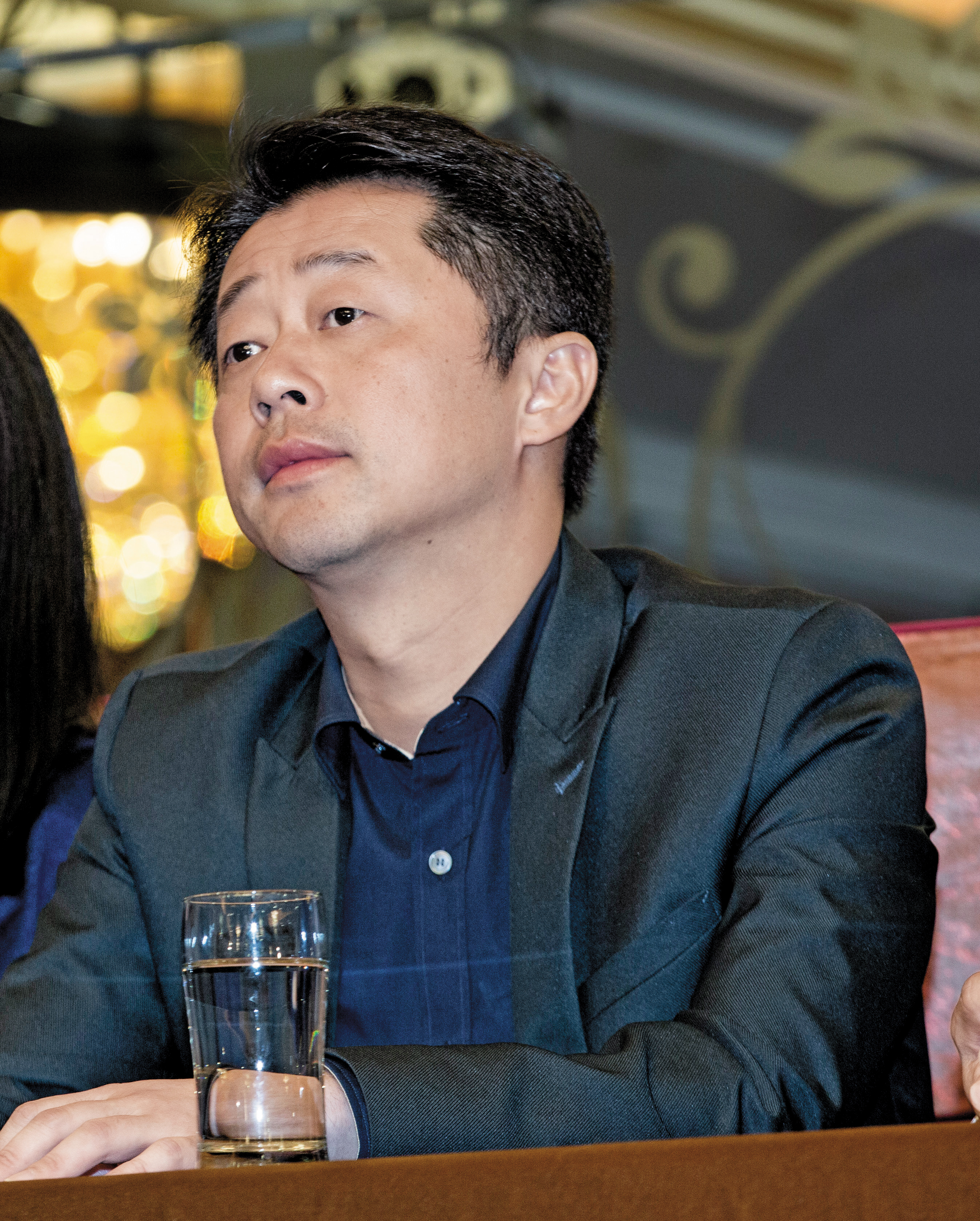 受害司機指控，黃河清曾在貸款公司擔任業務，協助台億貸款車輛。