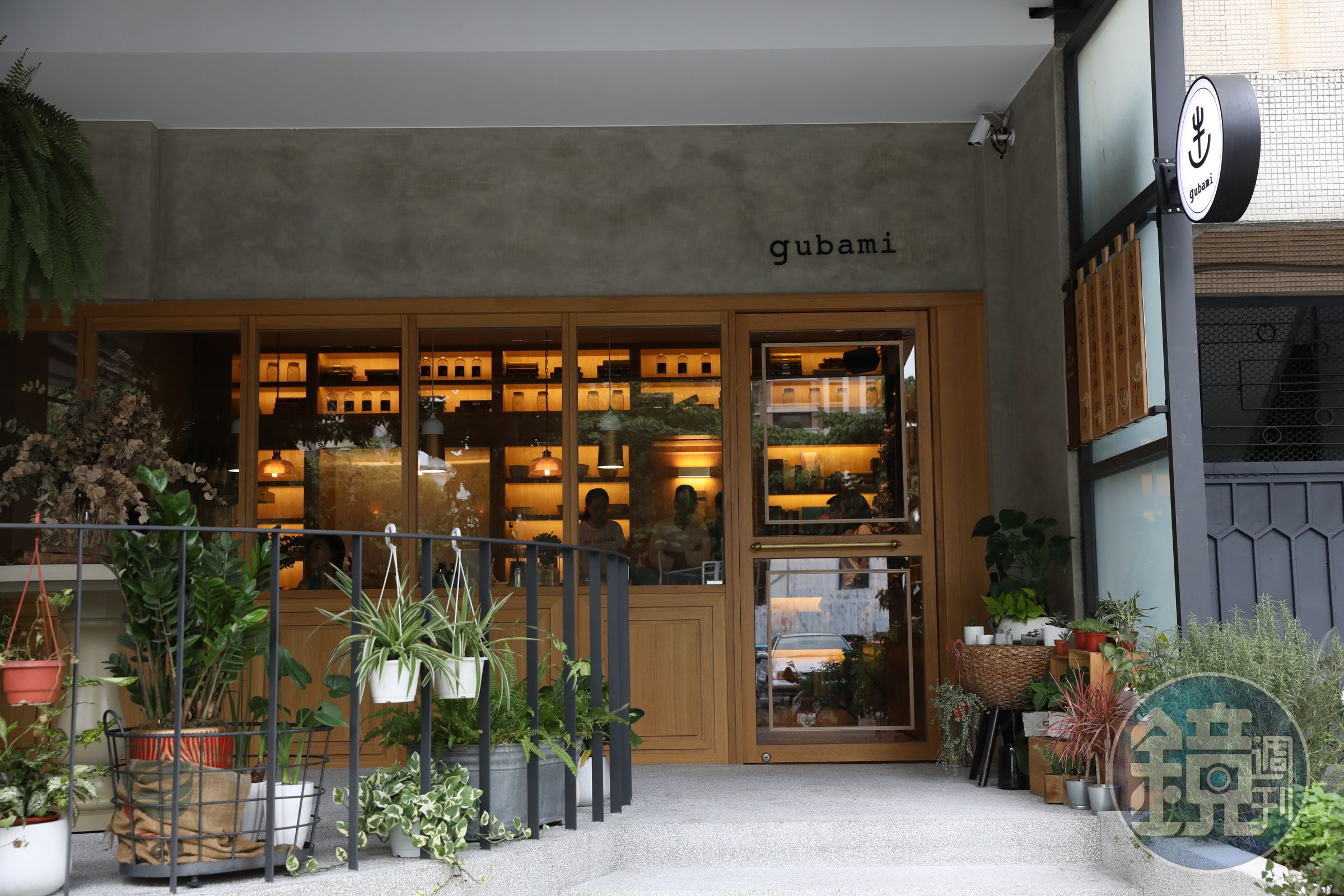 GUBAMI2018年3月試營運，以法式料理的角度來解構牛肉麵。