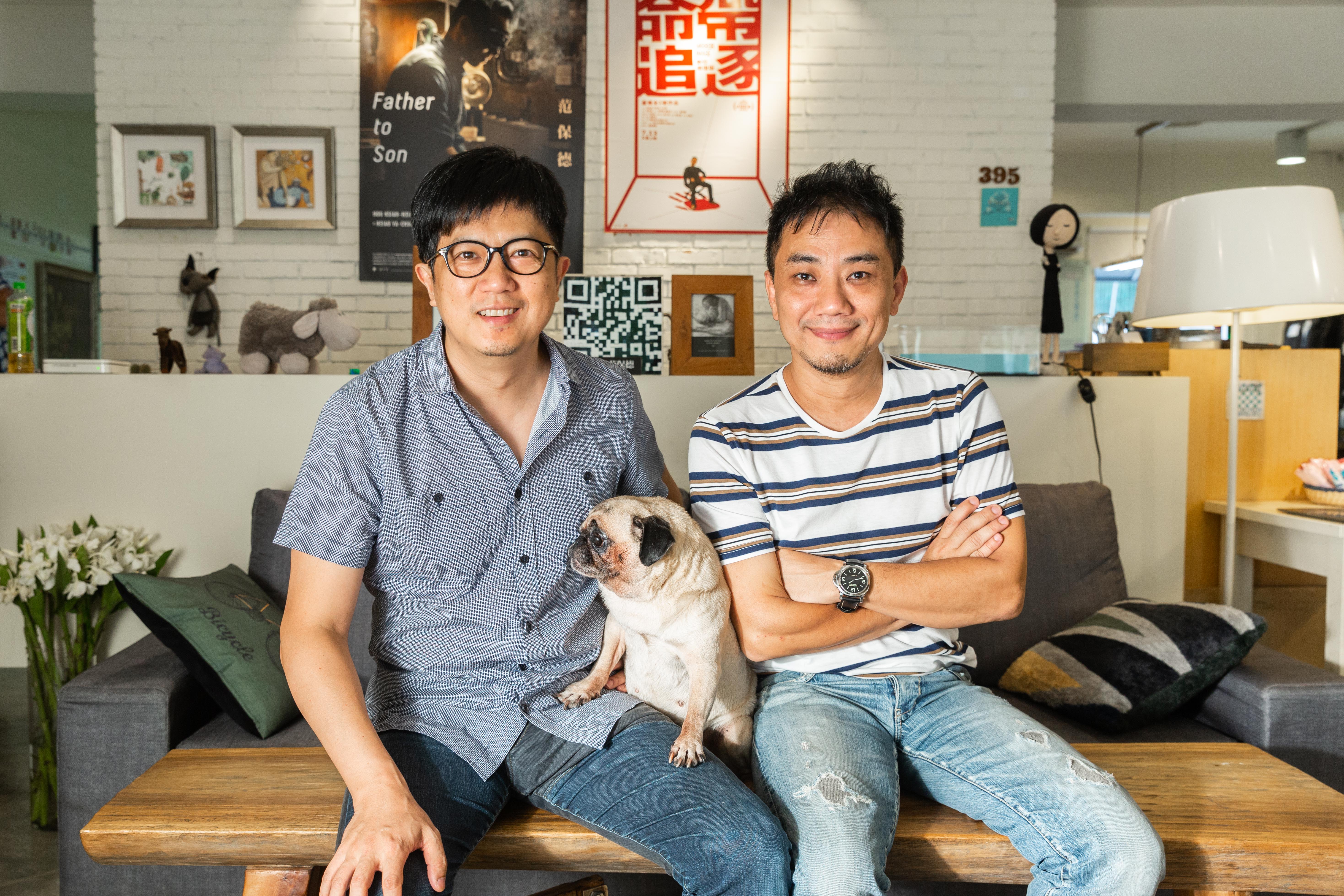 蕭雅全（右）與侯志堅是高中同學，也是長期的合作拍檔。