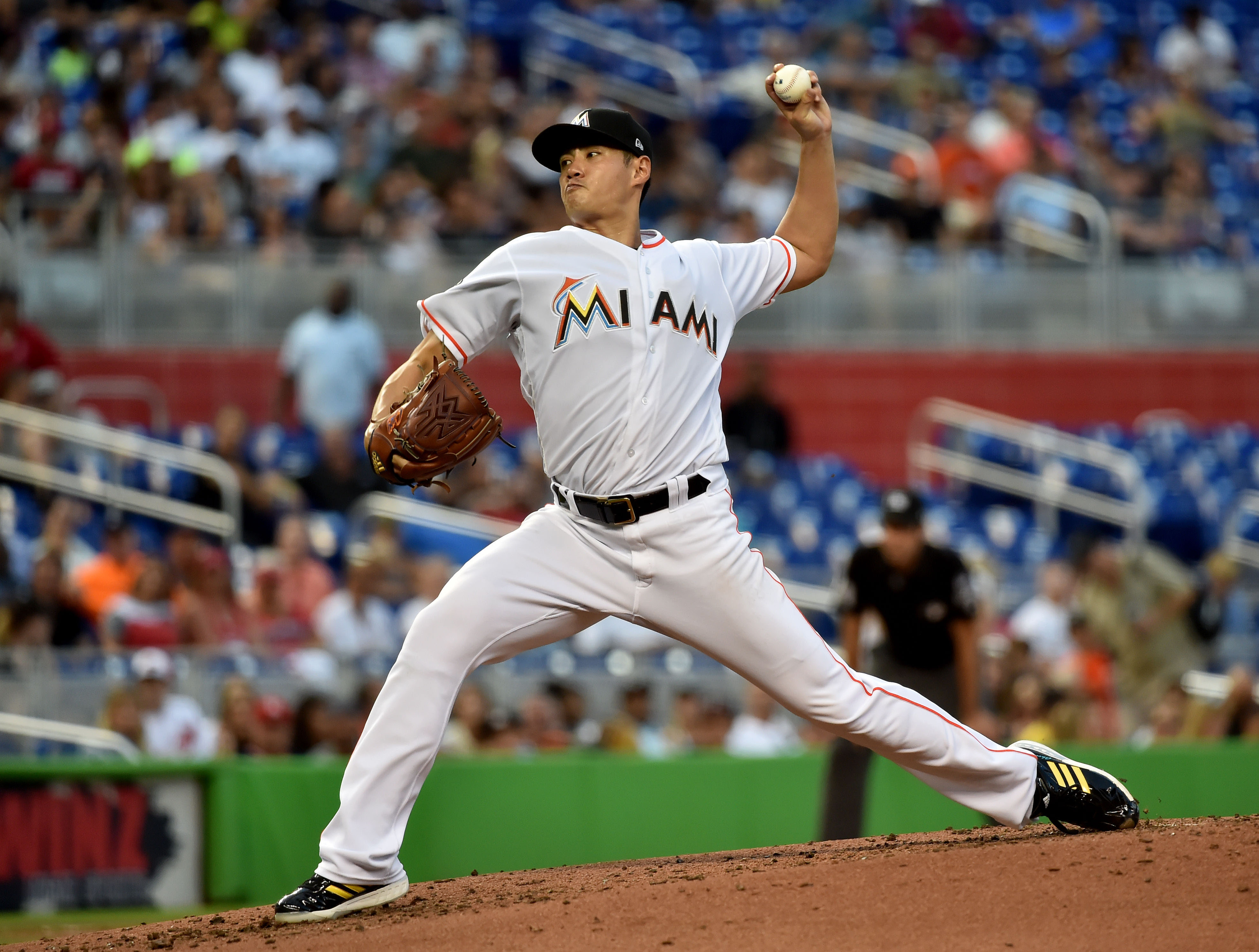 陳偉殷主投5.2局0失分，幫助馬林魚終場以2比1擊敗紅雀，也順利奪下個人本季第4勝。（東方IC）