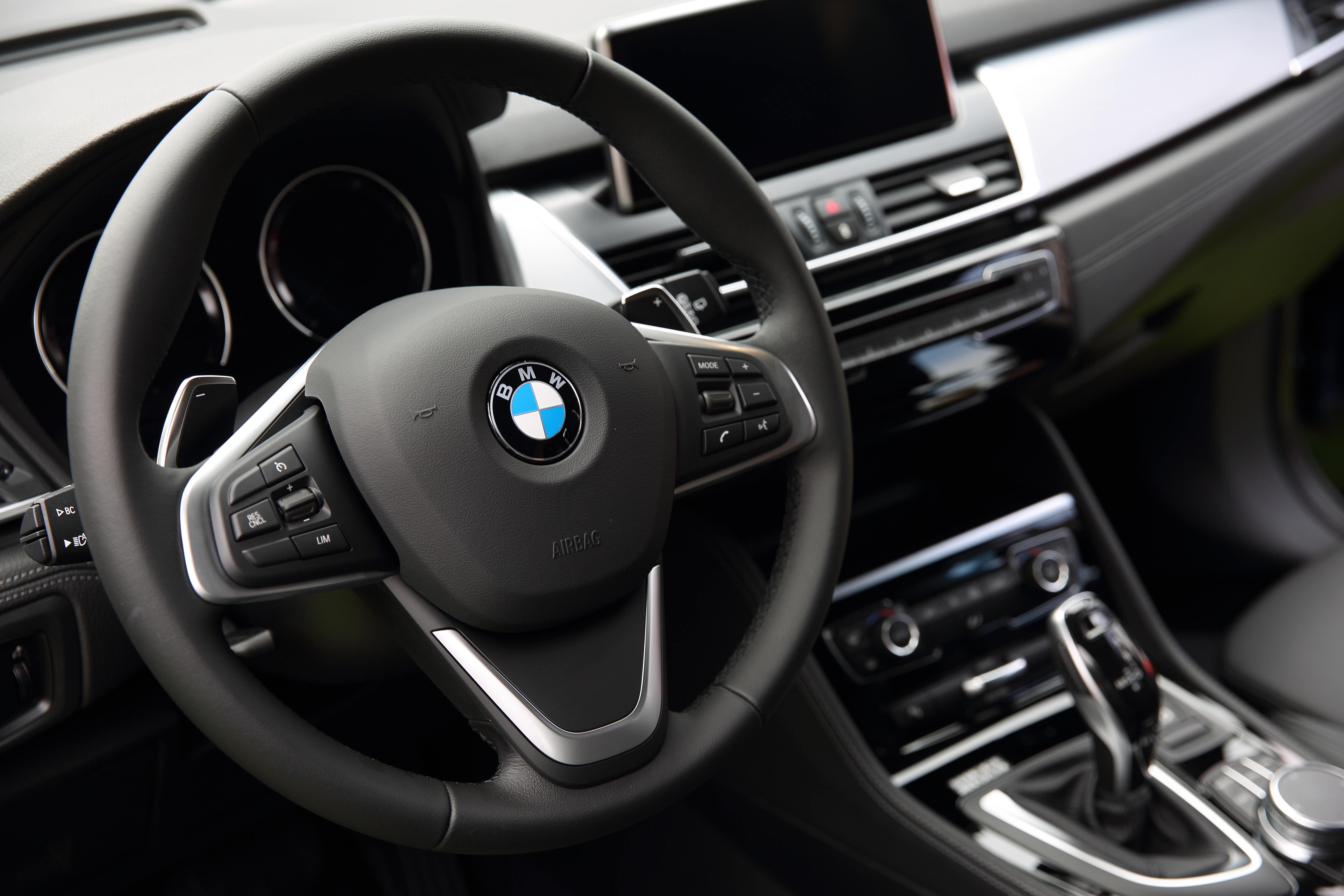 南韓BMW今年已傳出多起自燃事件，圖為BMW車內，與本新聞無關。