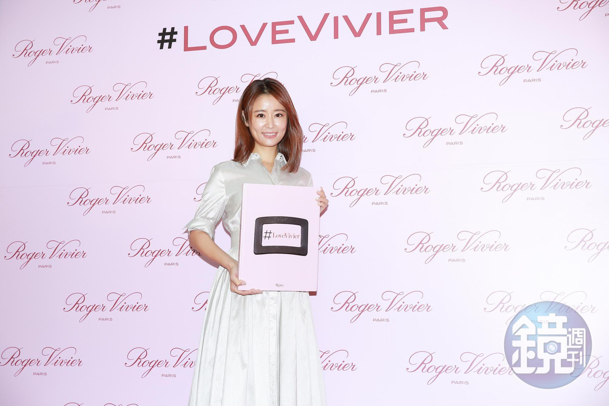 林心如出席Roger Vivier全新書籍《＃LoveVivier》媒體發佈會。