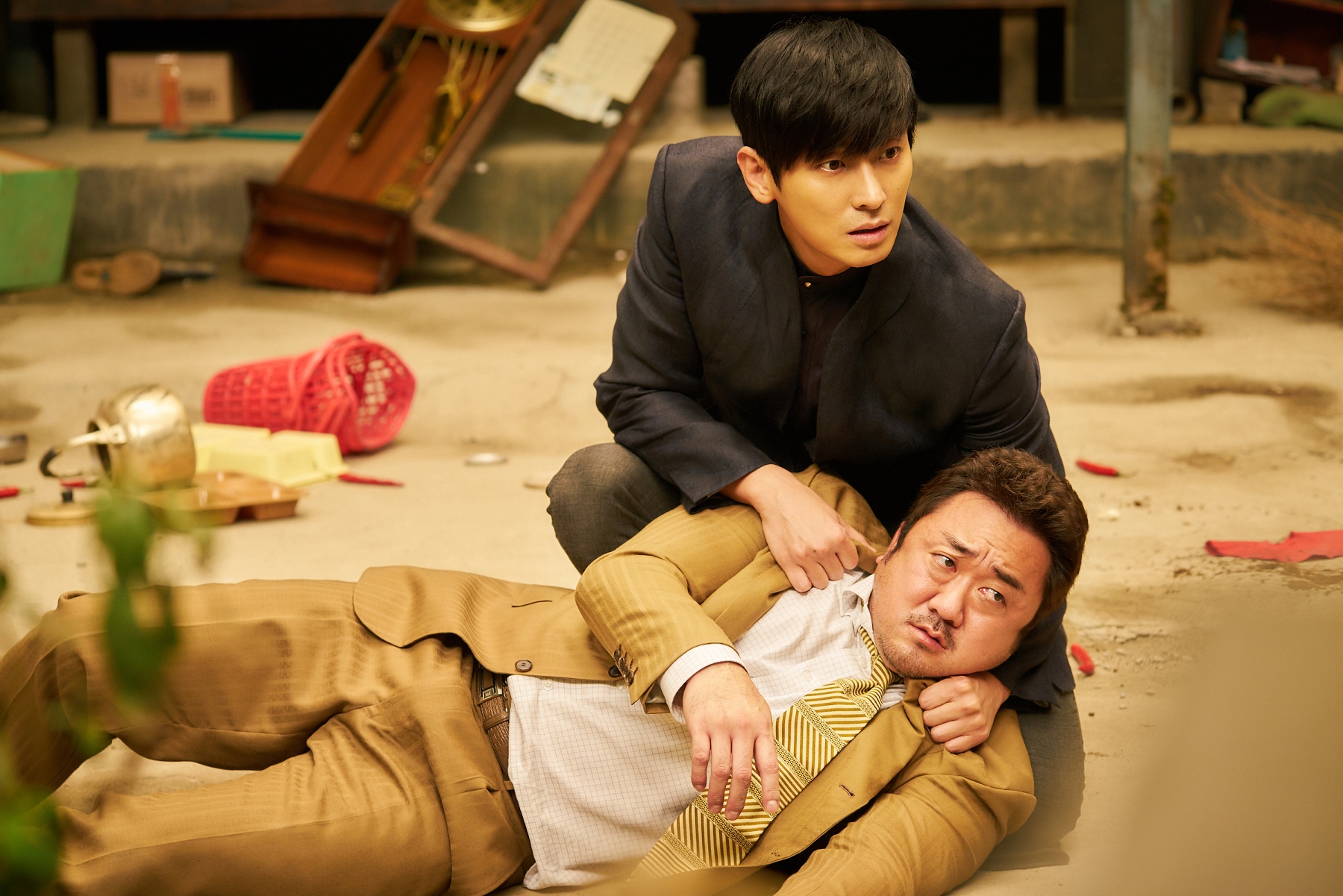 《與神同行：最終審判》加入馬東石帶出朱智勛與金香起的千年前世之謎，電影主旨動人，透露人活過這一遭的值得與珍貴。（采昌提供）