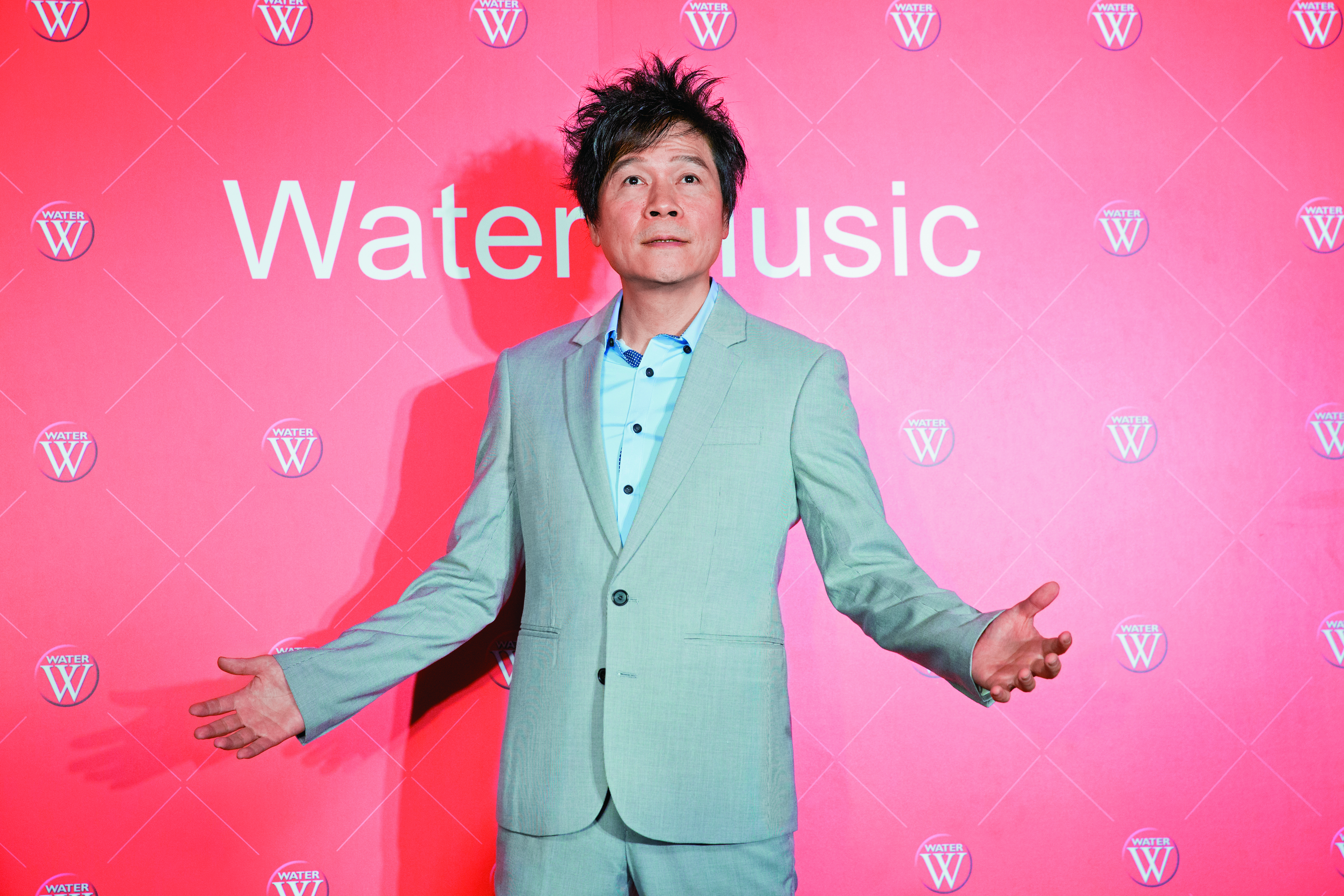 梅開三度的洪榮宏，被爆今年初已不再支付小孩的撫養費，教育費也由前妻扛。