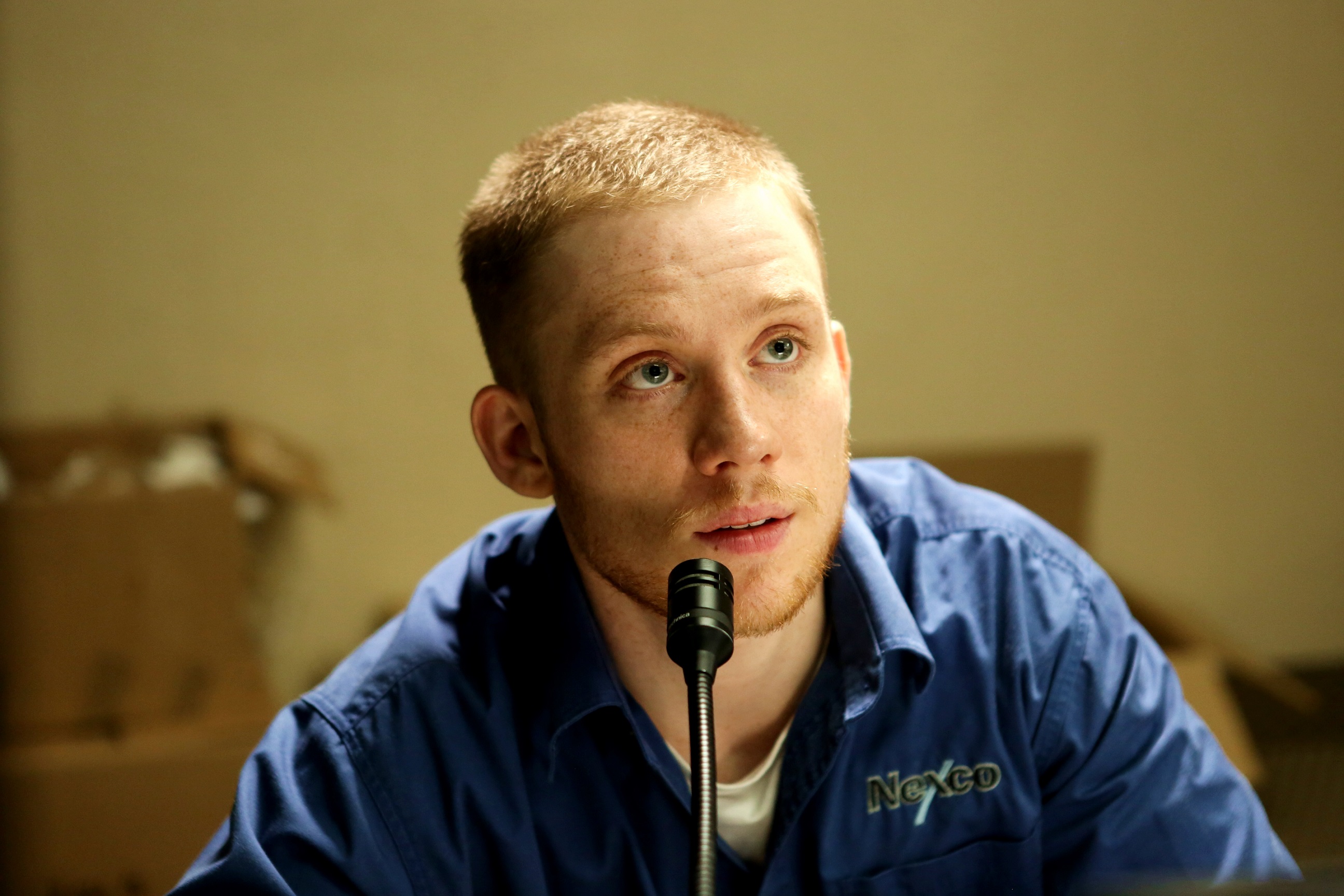 以壞小子形象聞名的英國男星喬科爾，最近在新片《地球另一端的守候》洗心革面，扮起純情男。（海鵬提供）