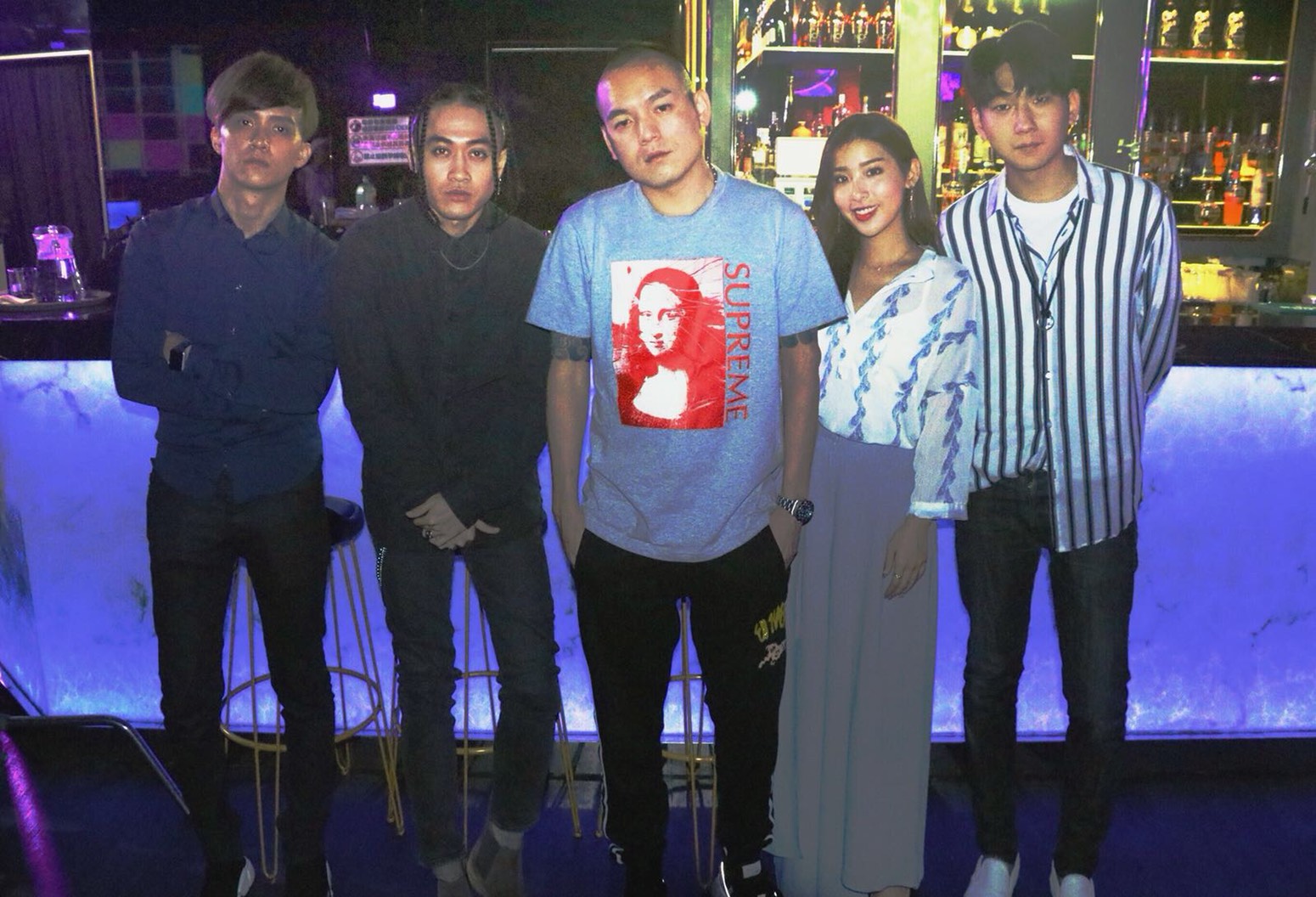 愛情微電影《0.5+0.5》等演員傑恩（左起）、BCW 、春風、松凌及易甫合照。（陳孝志提供）