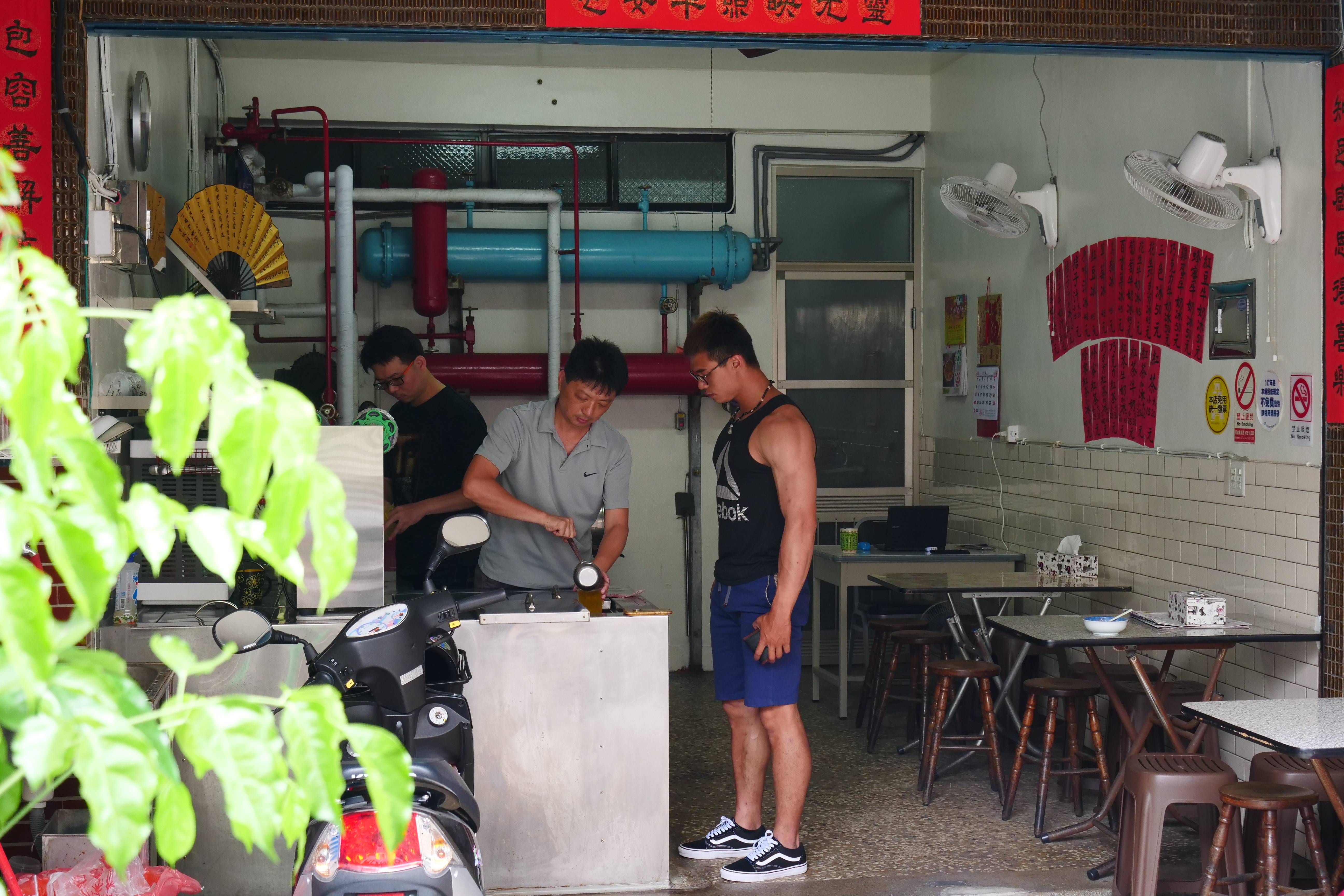位處深巷40年的「吉美冰店」，上門的多為從小吃到大的在地客。