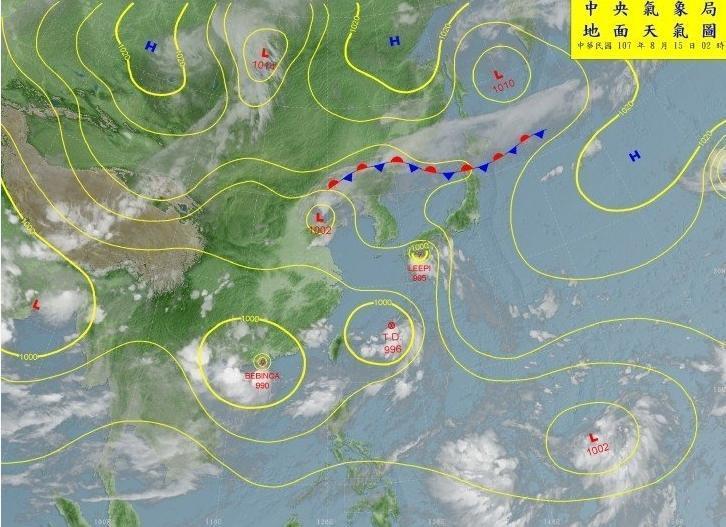 中央氣象局指出，位於琉球附近的熱帶性低氣壓，24小時之內有可能發展成輕度颱風「棕櫚」。（取自中央氣象局網站）