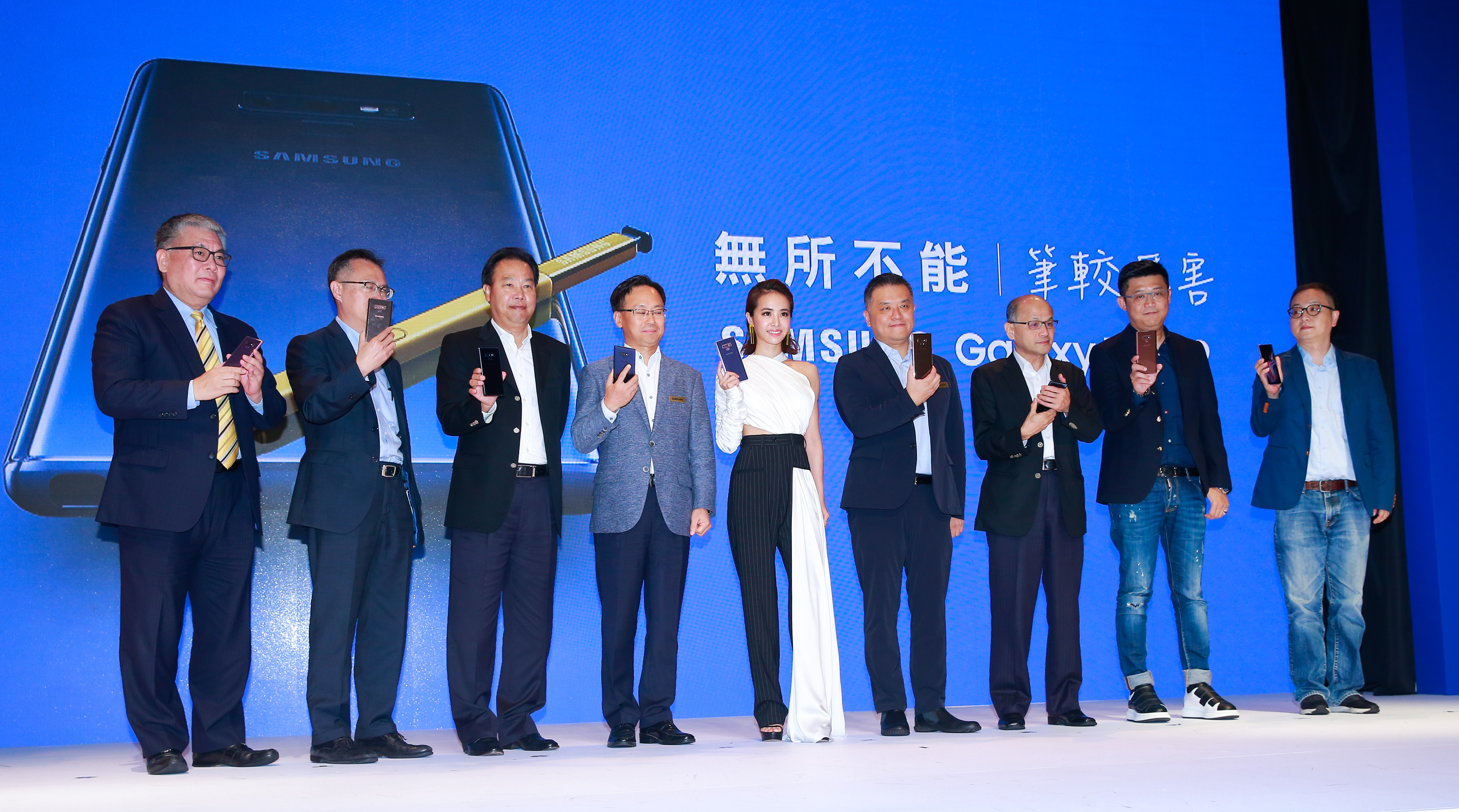 三星Note 9今（15）日正式在台發表，還找來小天后蔡依林幫忙站台，這次旗艦機入門版就要價3.09萬元。