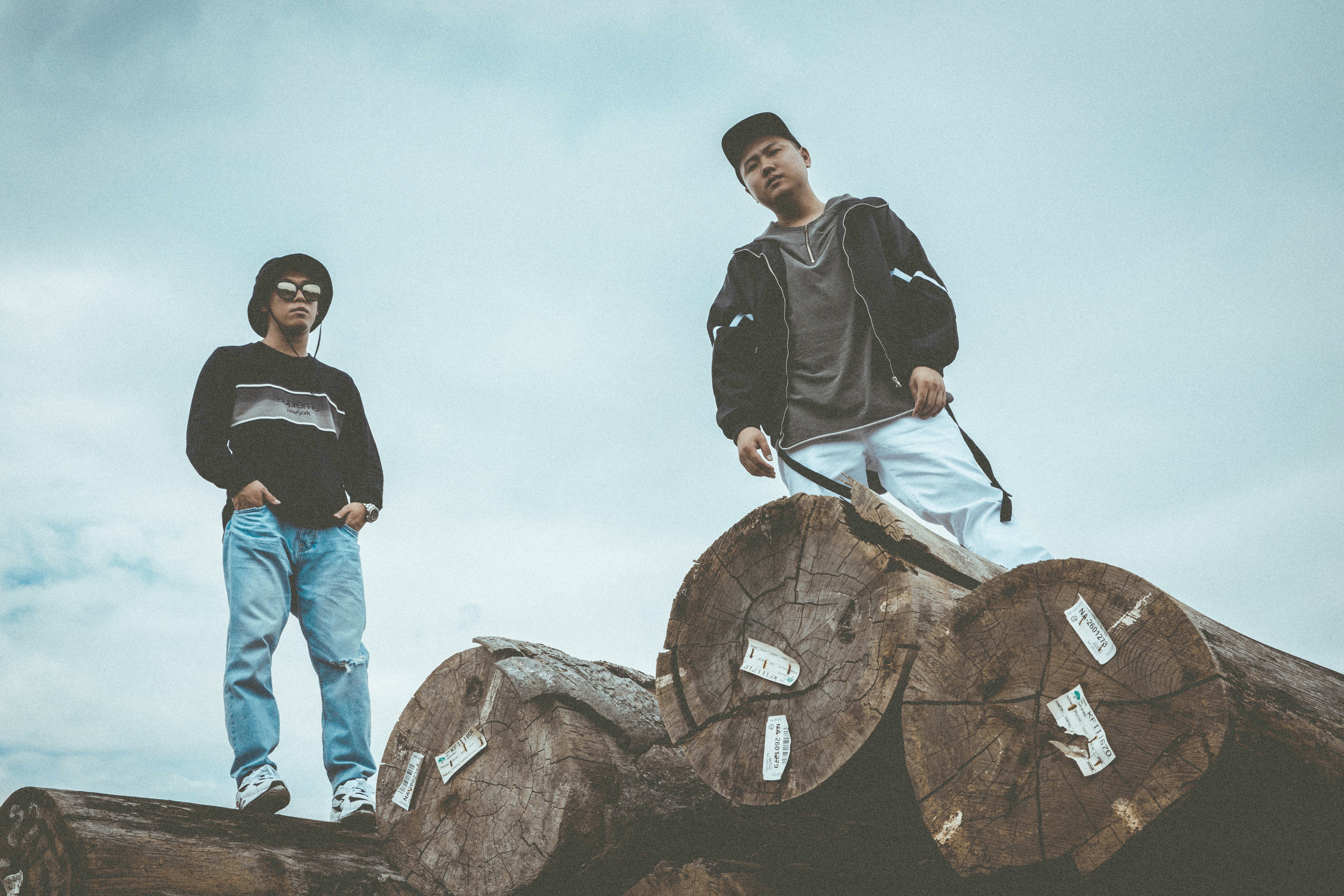 玖壹壹趁今七夕情人節，推出搖滾情歌〈恐怖情人〉。