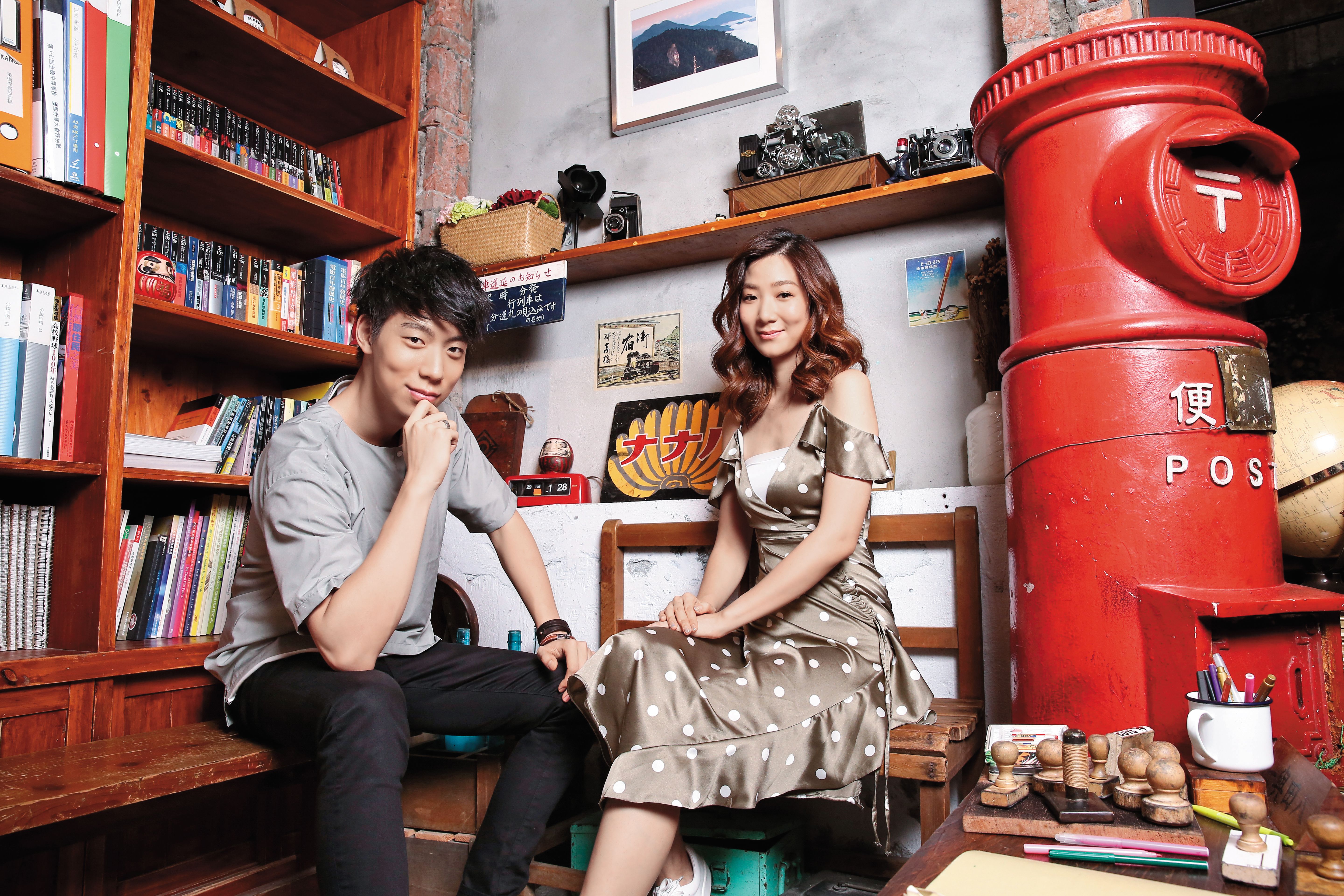 萊特姐弟由James（左）及Catherine組成，從小在爸爸要求下學習音樂、長大後才萌生當歌手的念頭，成為歌壇罕見的姐弟組合。