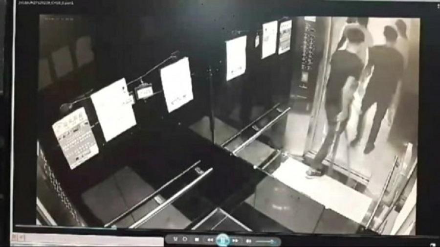 陳嫌率眾到醫院逞凶過程也被監視器全都錄。(警方提供)