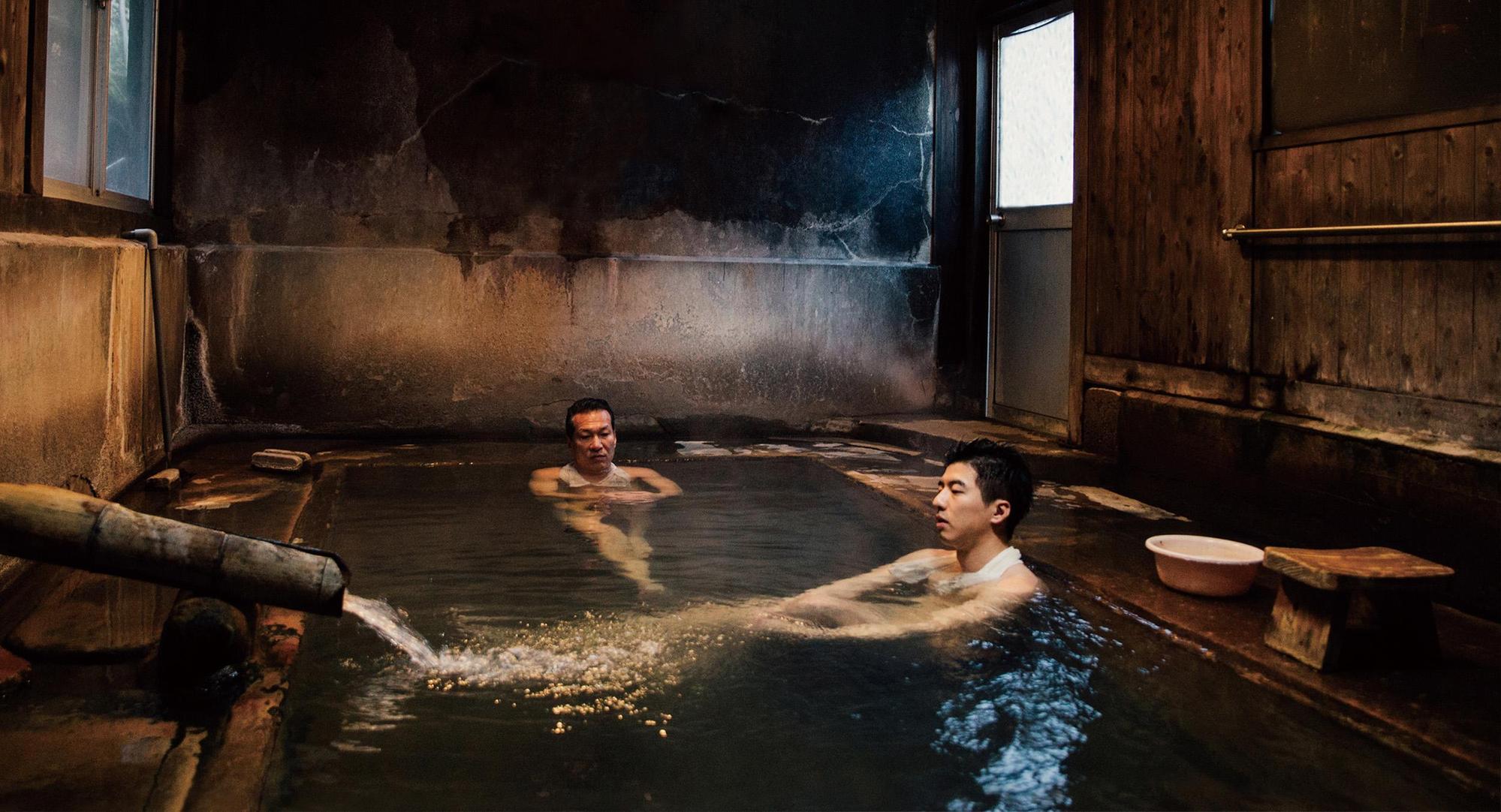 蕭雅全把《范保德》打造成黃仲崑的一趟尋父冒險旅程,他自覺餘日無多,「父親」與「兒子」,成了心中的兩大掛念。(鏡象提供)