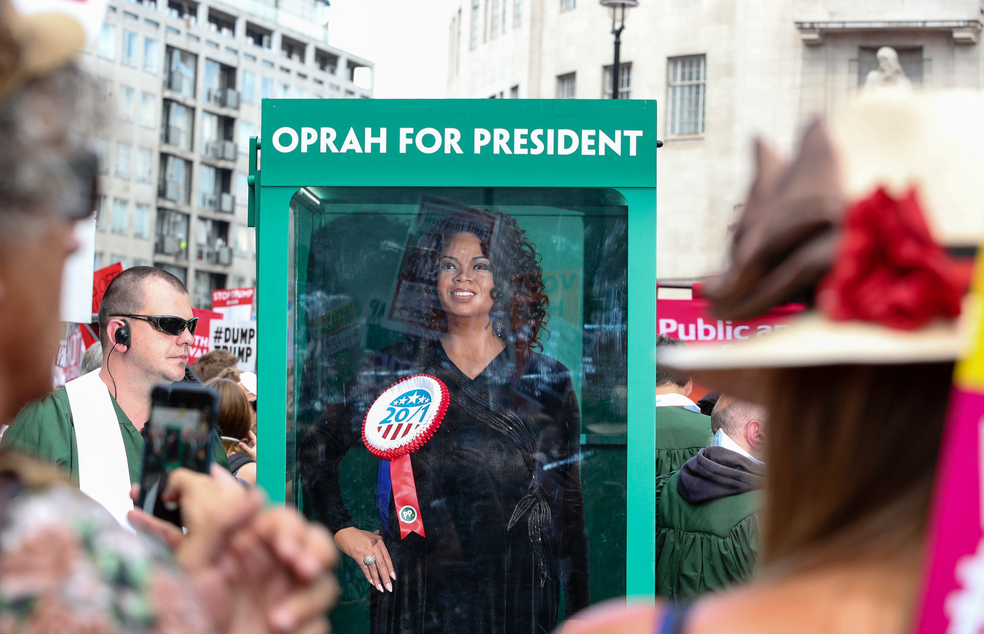 美國脫口秀女王歐普拉，藉由自己在媒體的影響力建立了強大的個人品牌。（東方IC）
