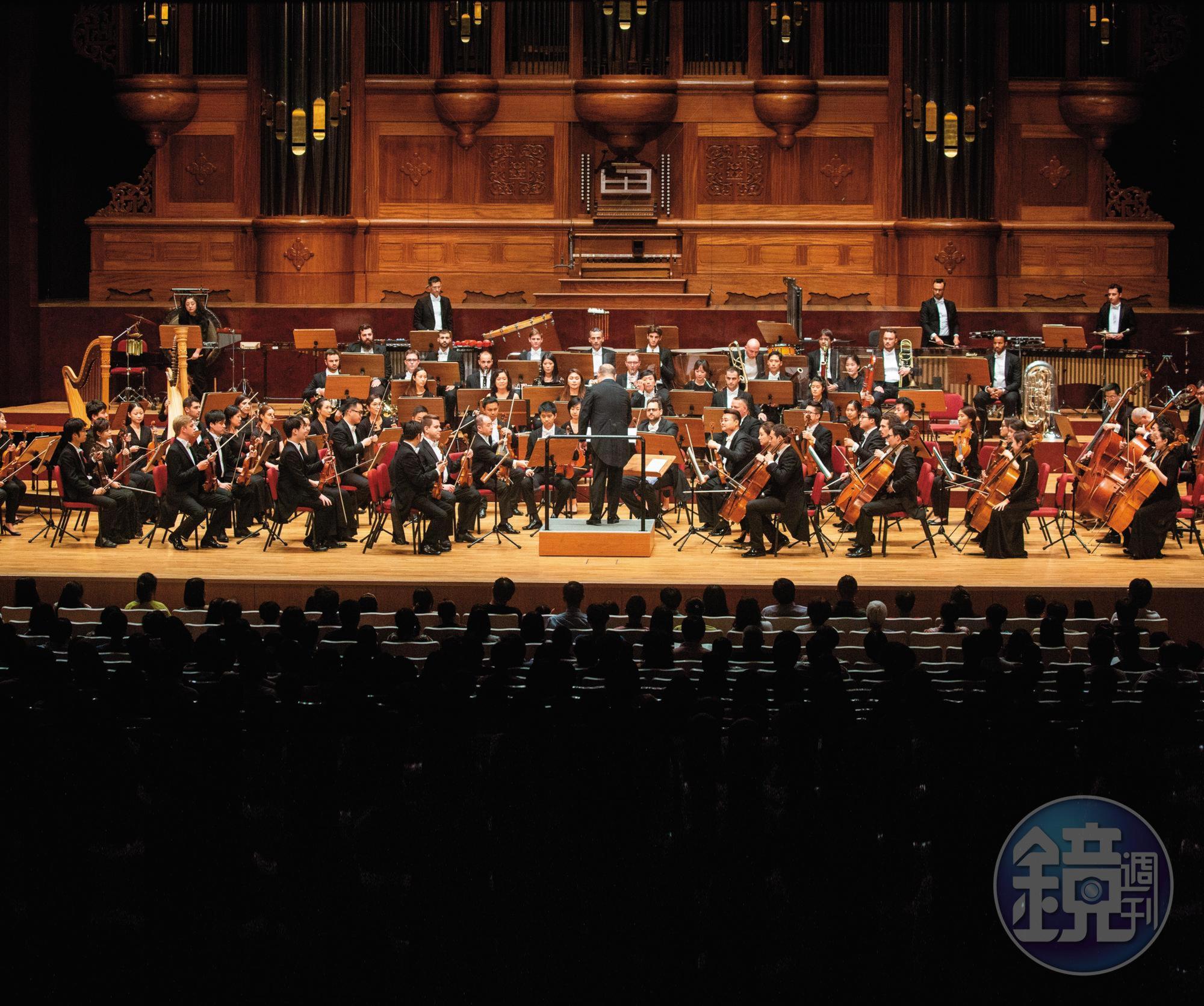 蘇州交響樂團日前首度來台，在台北國家音樂廳演出德布西和拉威爾的作品。