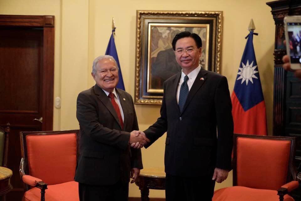 外交部長吳釗燮7月訪問薩爾瓦多，晉見薩國總統桑契斯。（外交部提供）