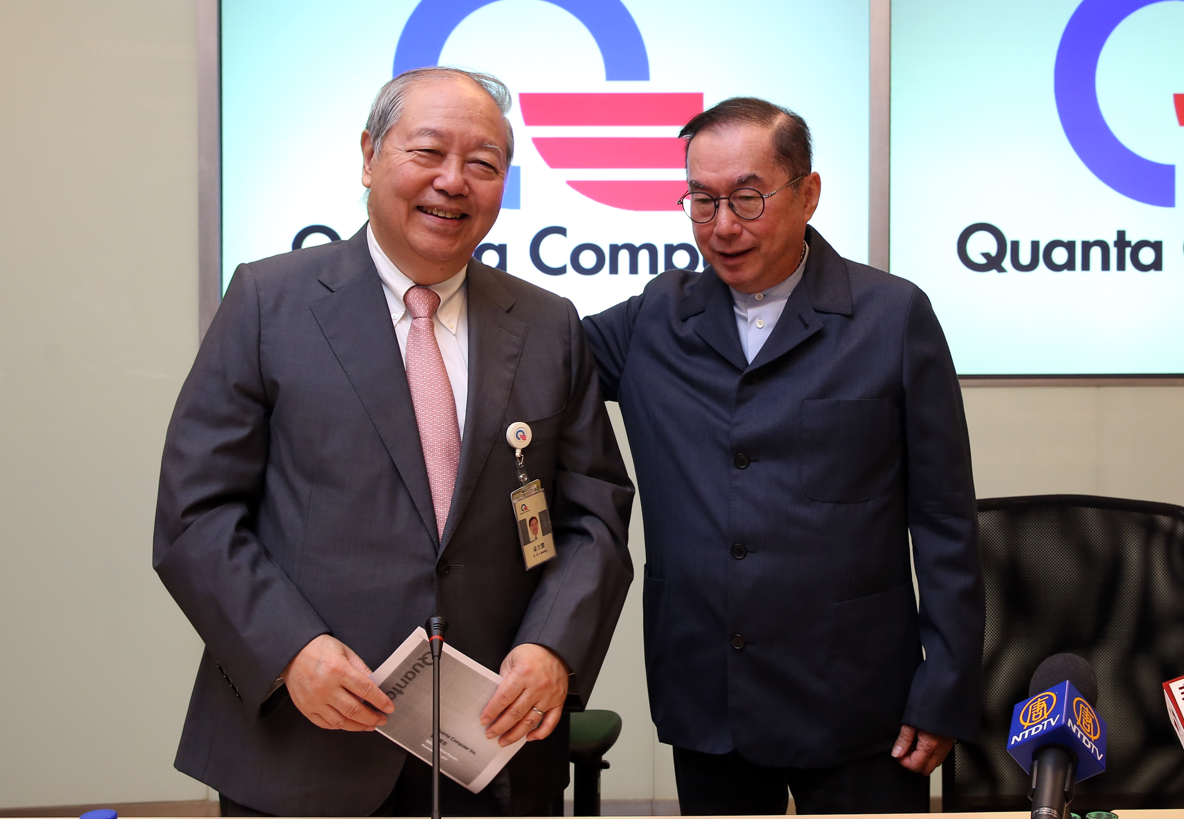 廣達創辦人林百里（右）與梁次震（左）可謂是最佳拍檔。