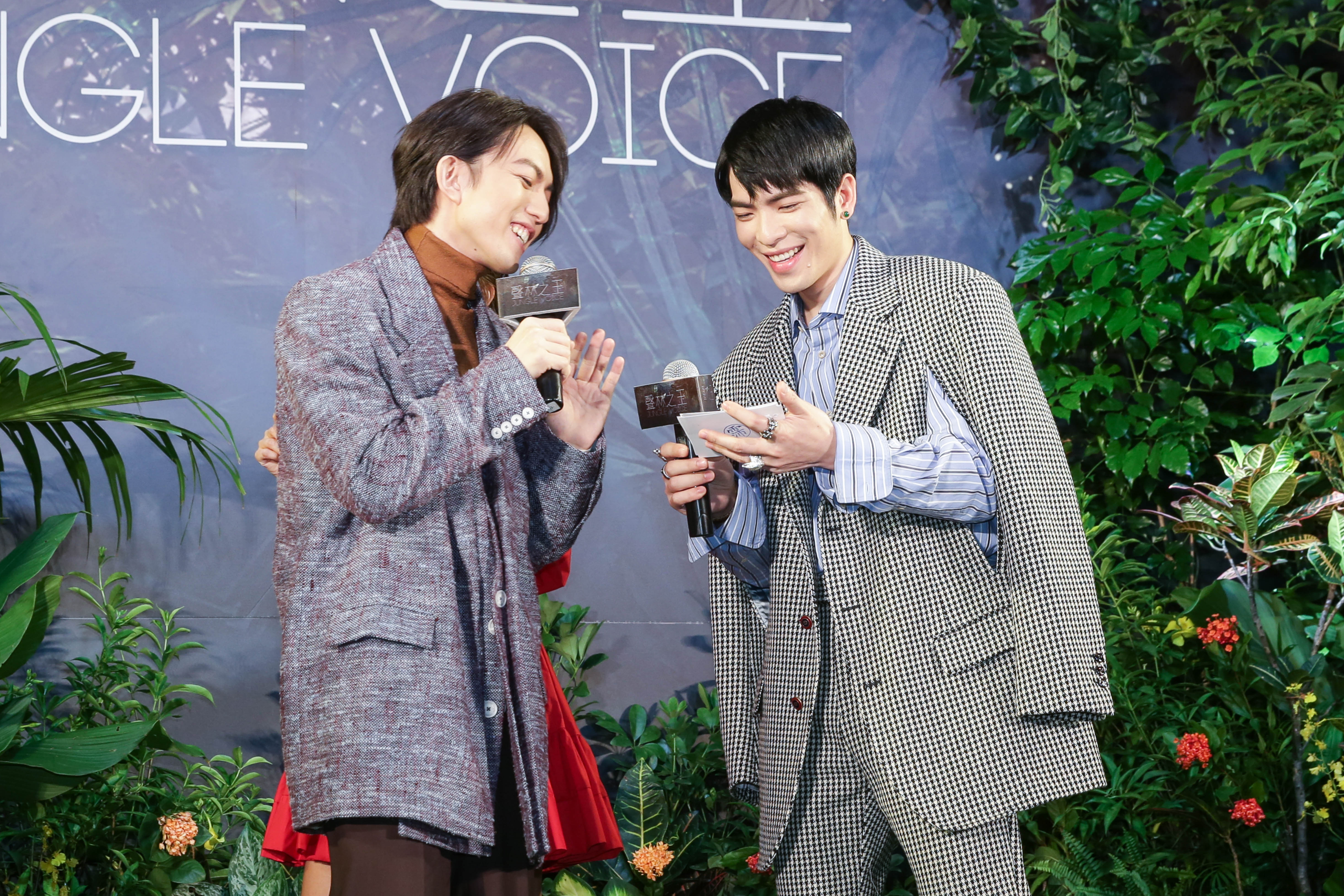 老蕭與林宥嘉擔任全新大型選秀節目《聲林之王》的導師，兩人個性互補默契十足。