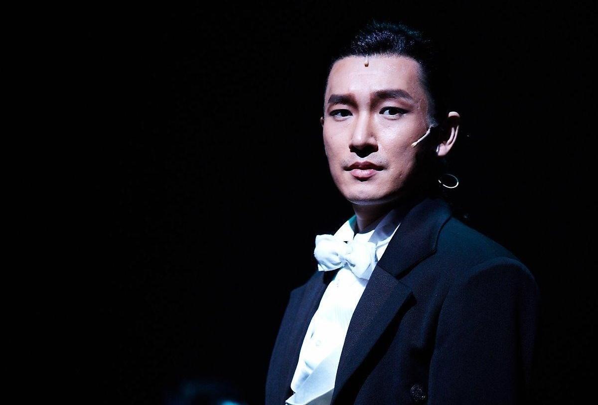 曹承佑第5度參與音樂劇《變身怪醫》公演，至年底公布的8個場次門票1小時全數售罄。（翻攝自Daum網站）