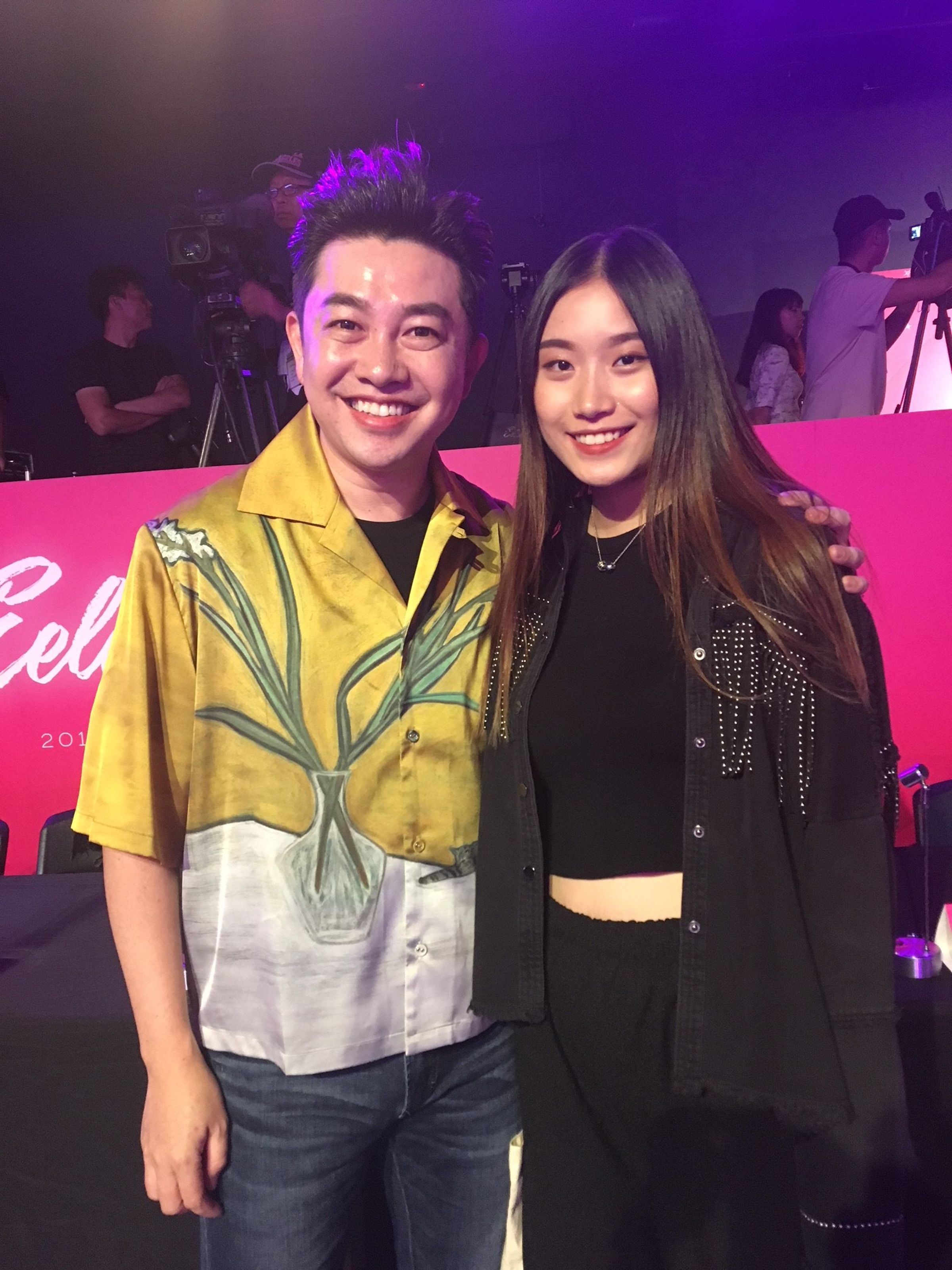 李明川帶著21歲的外甥女來見習，希望明年可以幫她報名。