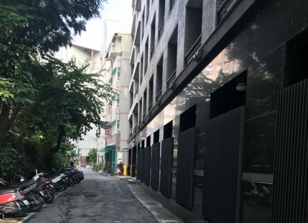 徐女投宿逢甲商圈的日租套房,卻被房東發現身亡陳屍屋內。(警方提供)