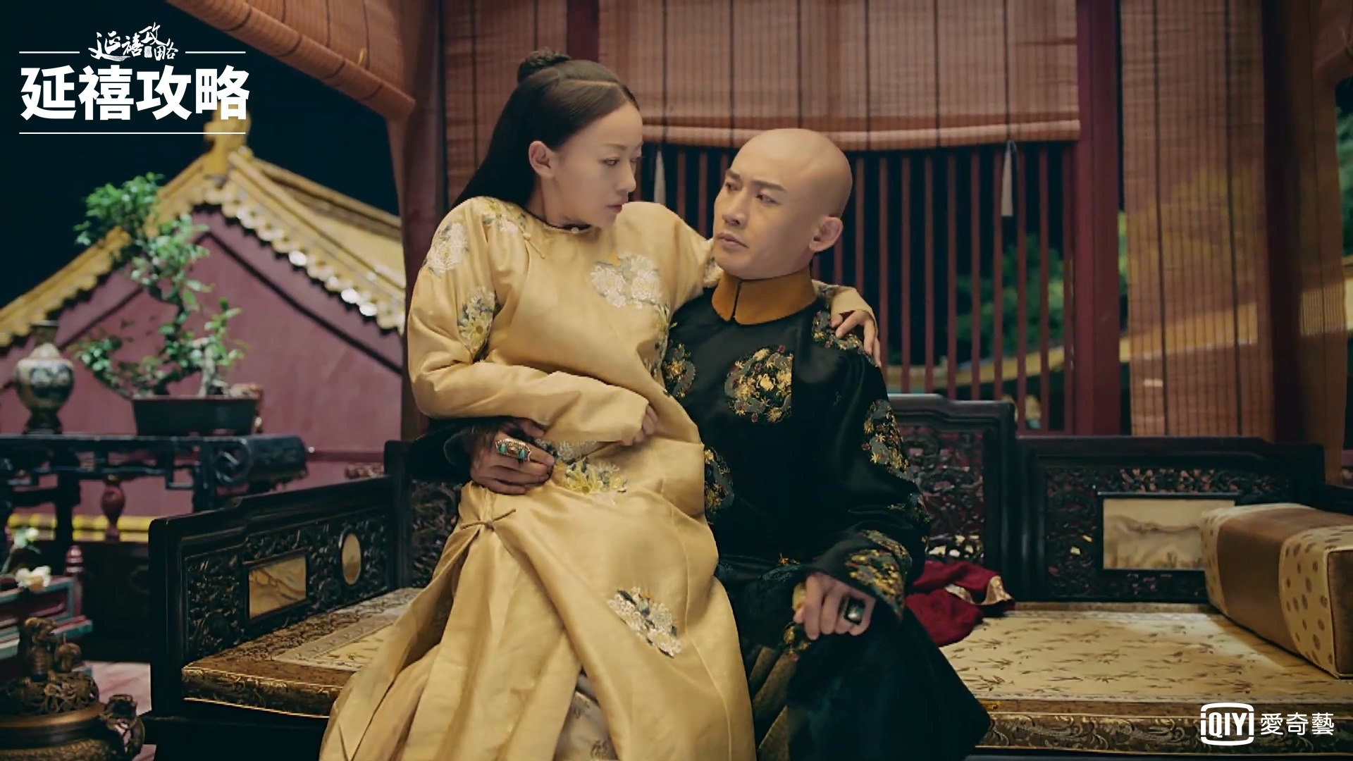 皇上和魏瓔珞《延禧攻略》對手戲火花四射，逗樂許多觀眾。（愛奇藝台灣站提供）