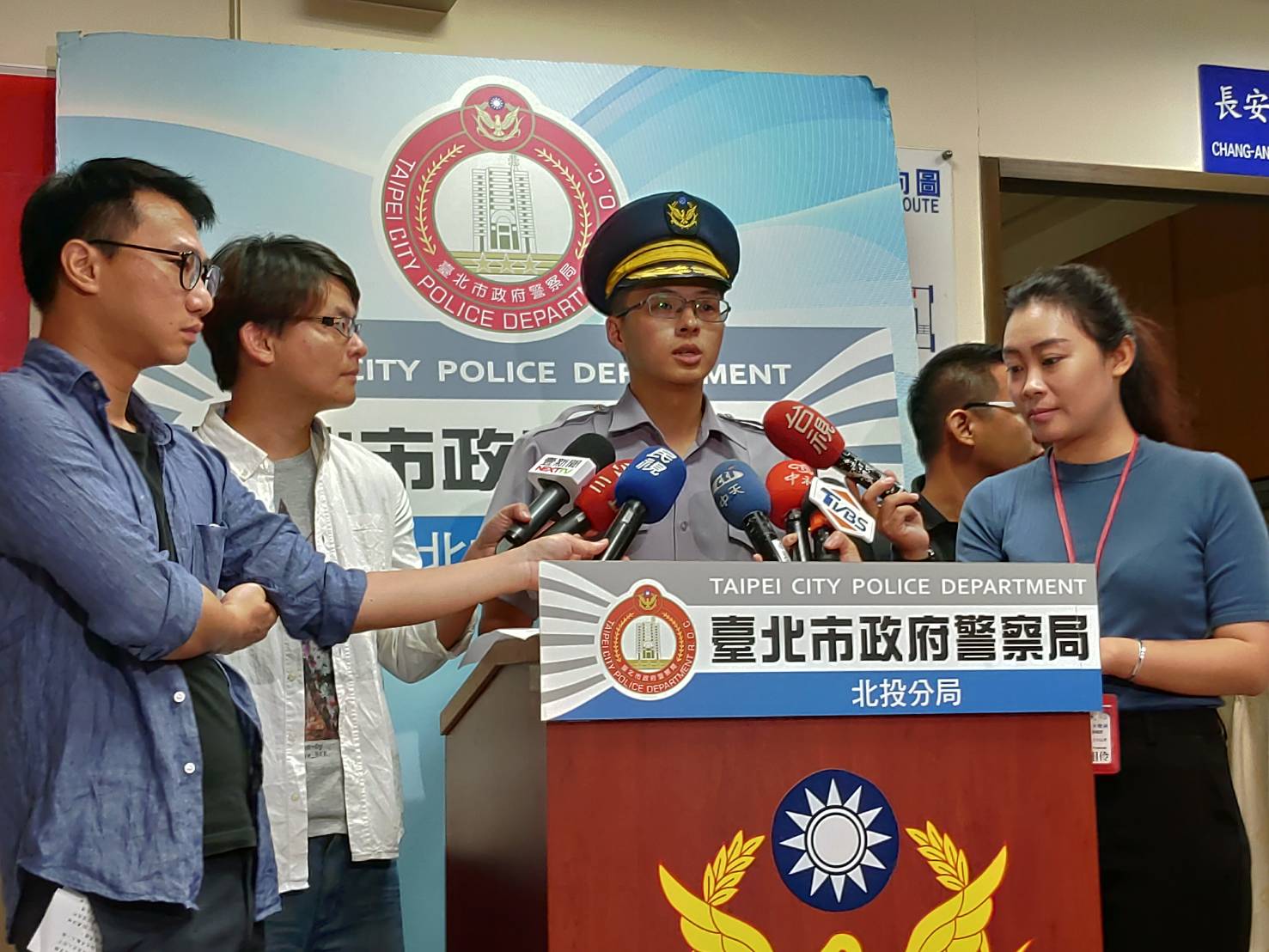 北投分局光明派出所所長蔡育憲表示,儘管涂嫌矢口否認販毒,但查獲數量可觀,警方仍不排除涂嫌涉販毒之嫌疑。(警方提供)