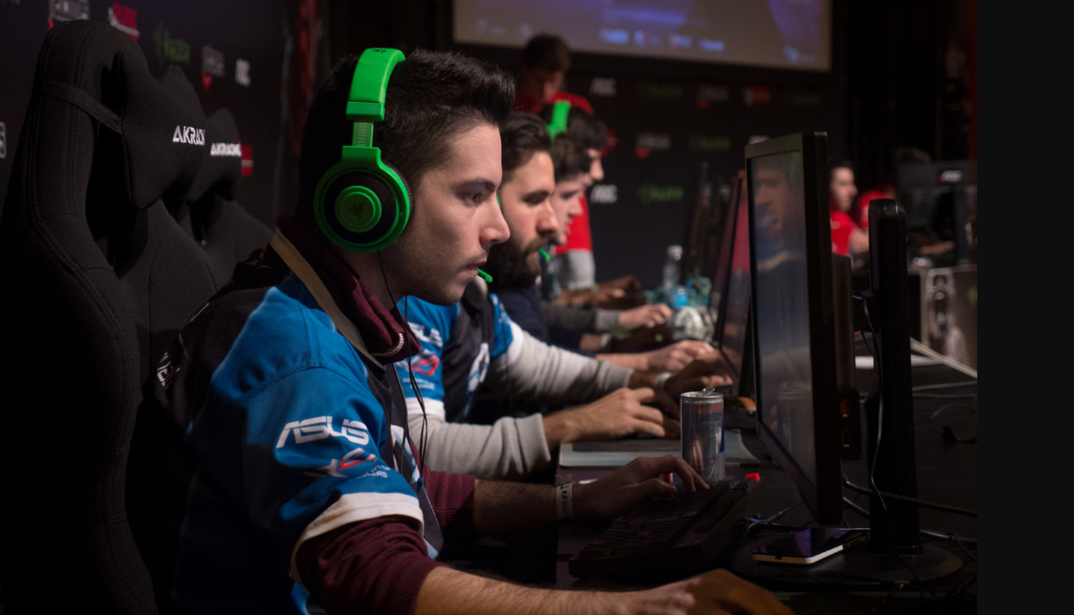 現在高中生們可以有商業賽之外的選項了！