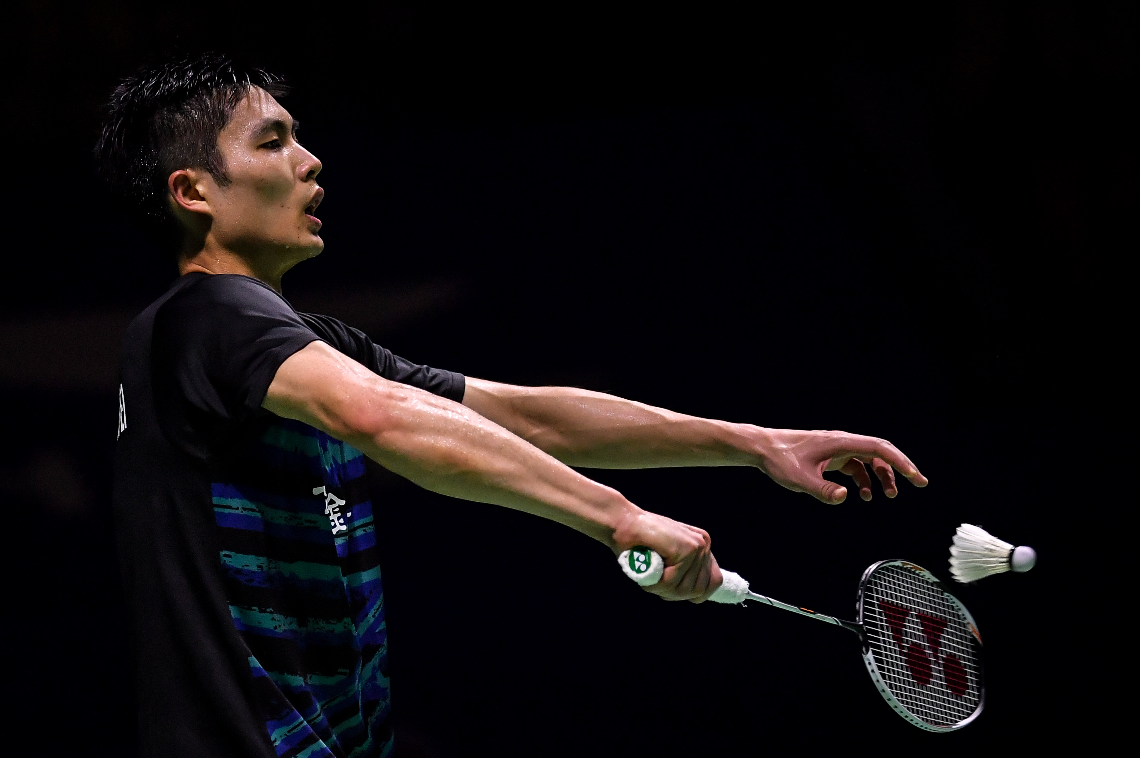 世界排名第6、台灣羽球男單一哥周天成拍退強敵挺進亞運男單冠軍戰。圖為過去比賽照。（東方IC）