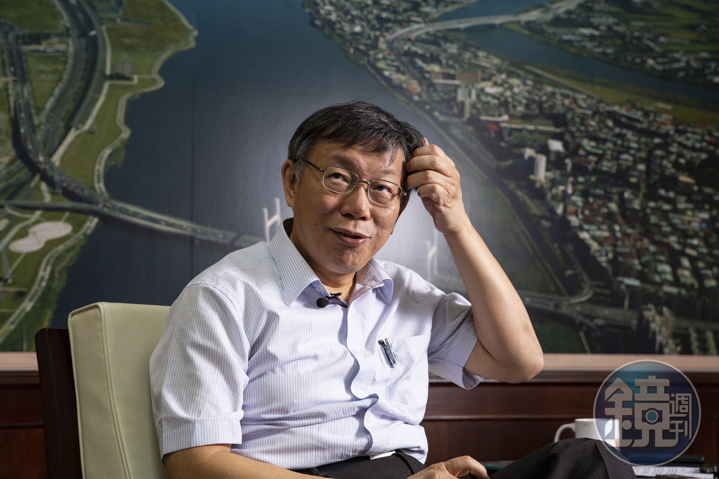 柯文哲自我剖析性格有2個面向，一面是勤勞不懈的雍正、另一面是遊戲人間的濟公。