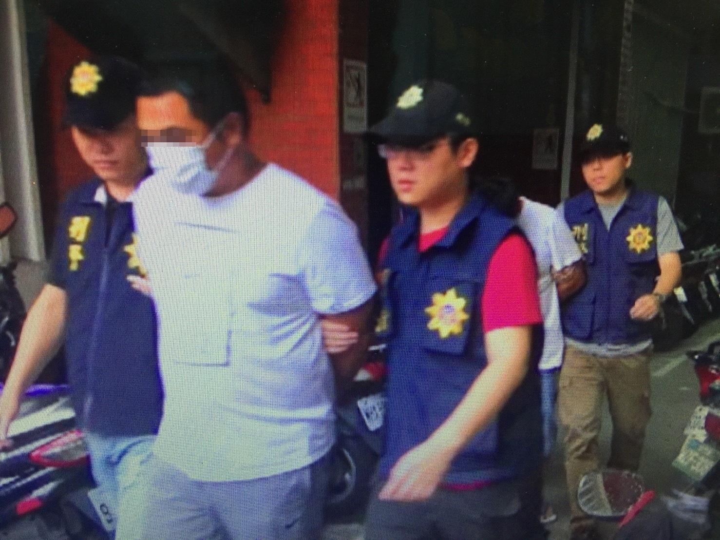 策畫綁架前大社鄉代會江姓副主席並勒贖2億,黃嫌與李嫌到案。(警方提供)