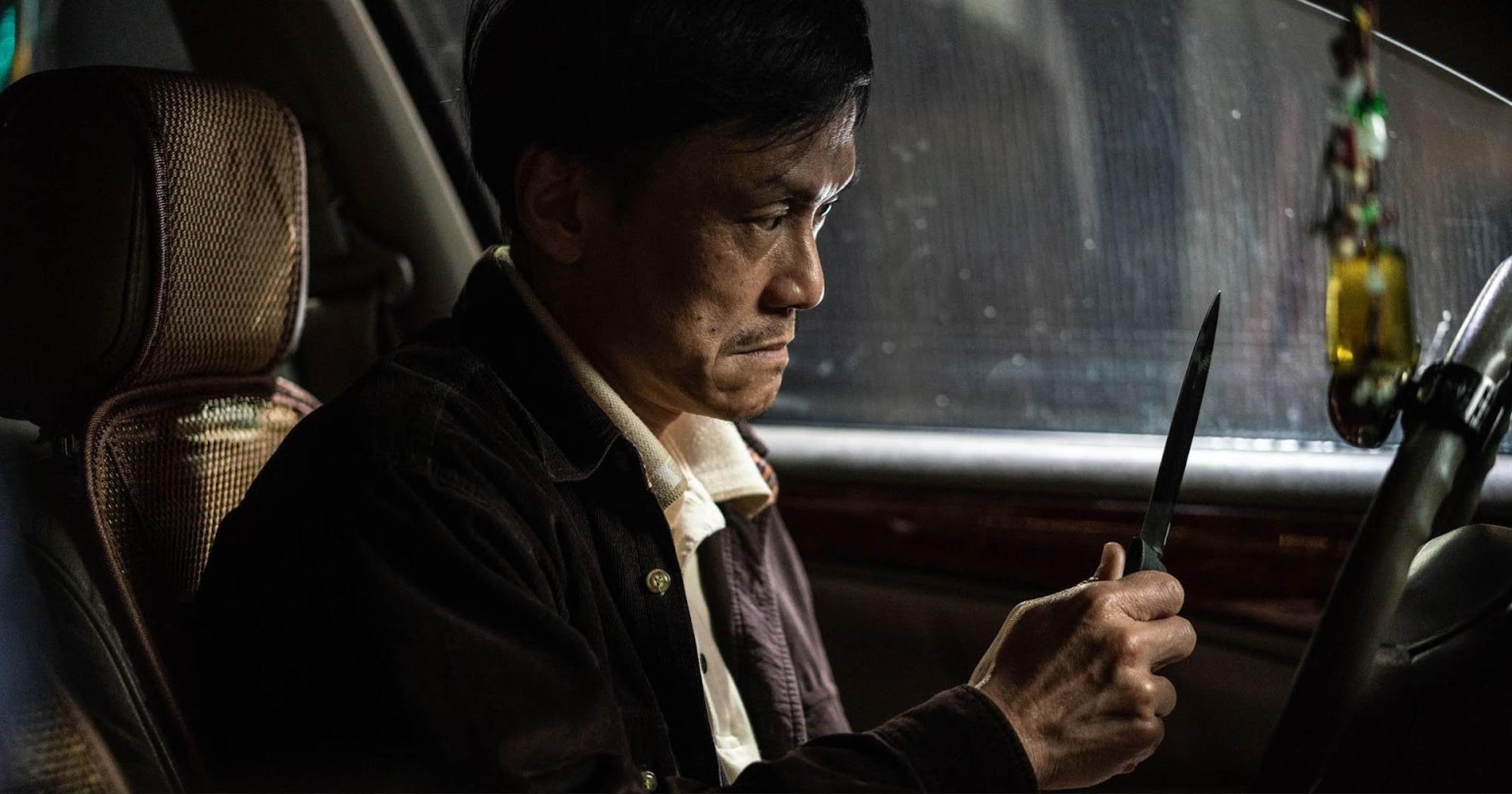 陳以文在《暴好人》中飾演想報仇的計程車司機。（公視提供）