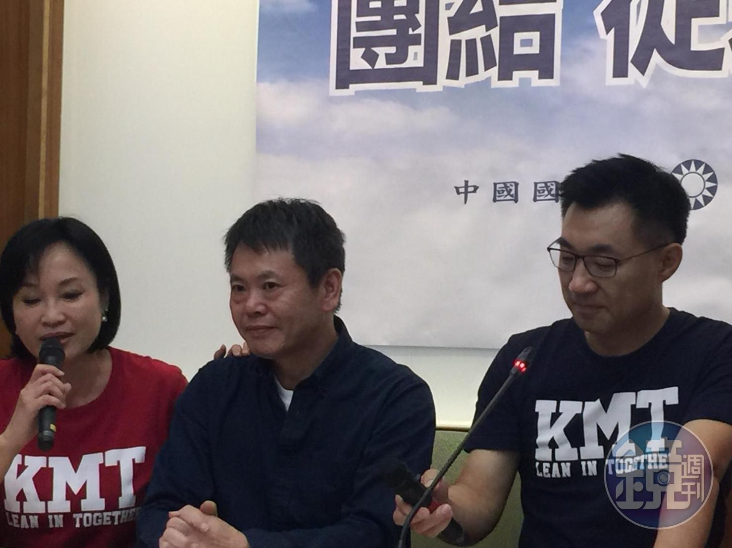 林為洲哽咽地說，從政20年來從沒遇過這麼大的衝擊、震撼與挫折，但他希望他是最後一個犧牲者。