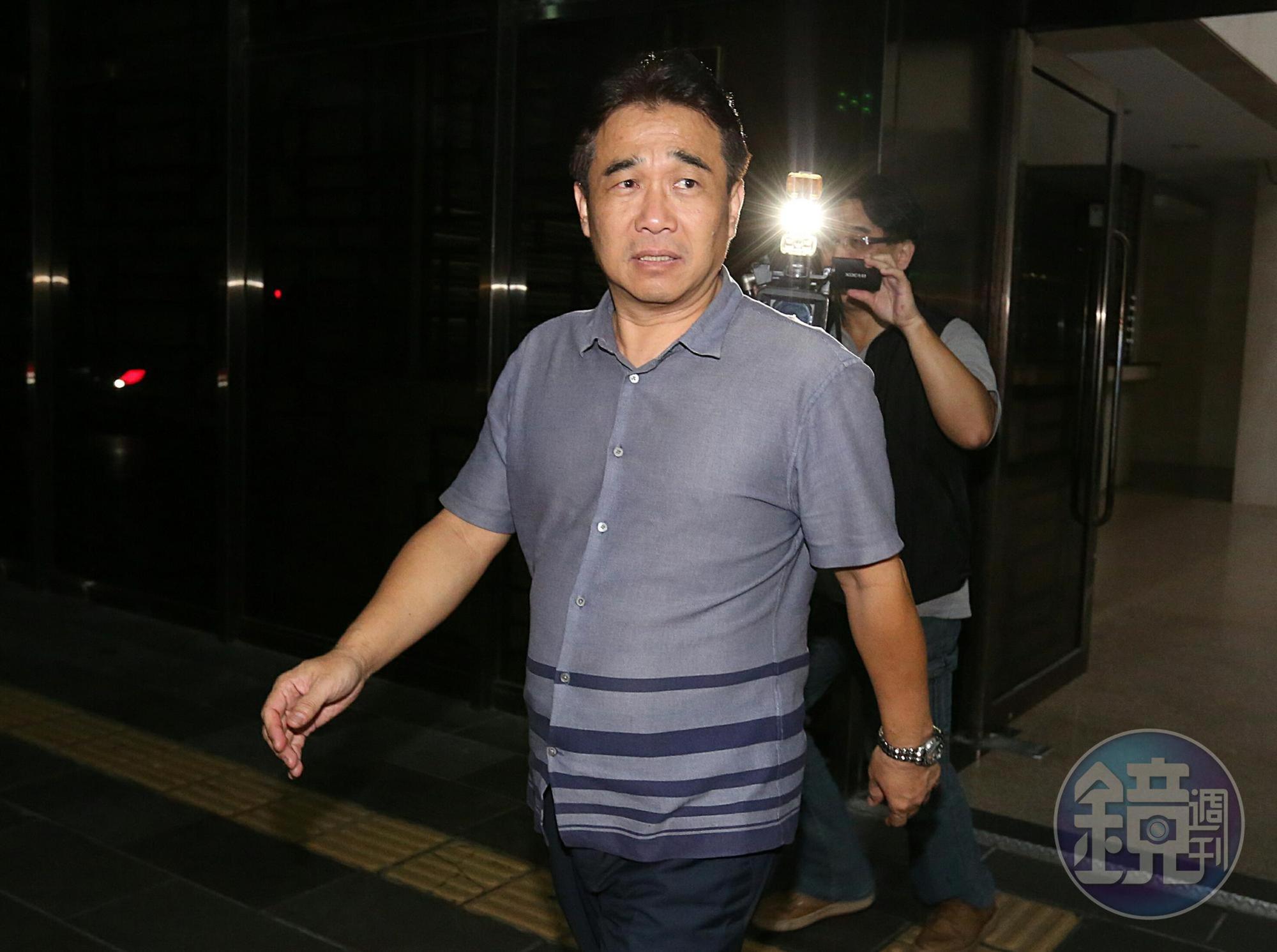 昇華娛樂負責人俞惟中訊後被檢方以150萬元交保。