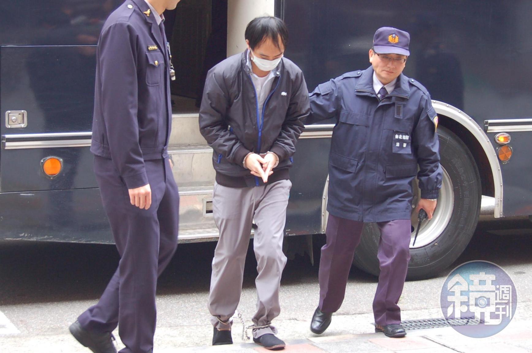李宗瑞遭控迷姦偷拍案，他至今仍強調與他上床者均是你情我願，再遭判39年2個月定讞。