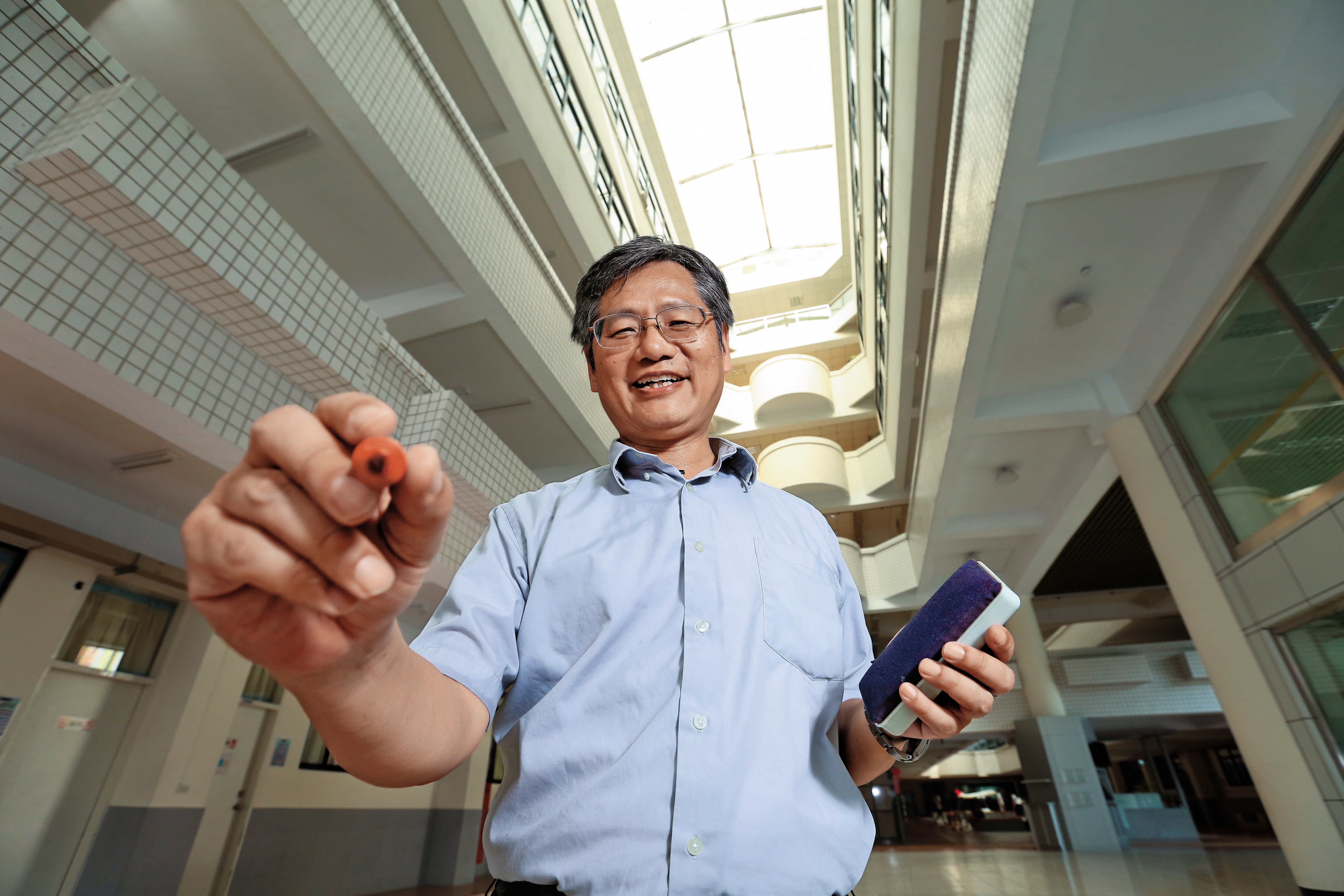 在大學執教的葉怡成，找到可靠公式讓自己資產穩穩年增15％。