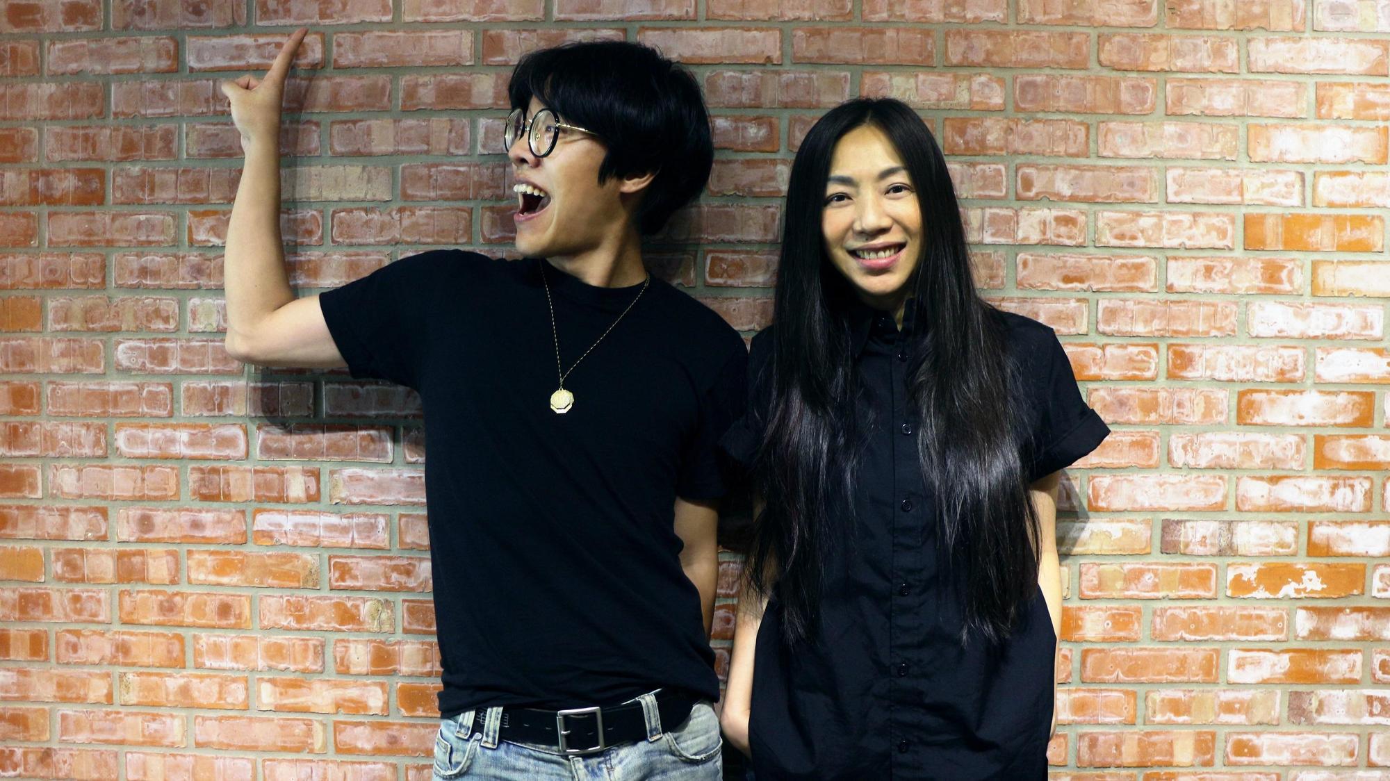 萬芳與盧廣仲要以國台語雙聲歌曲為高雄帶來歡樂驚喜。(聯成娛樂提供)