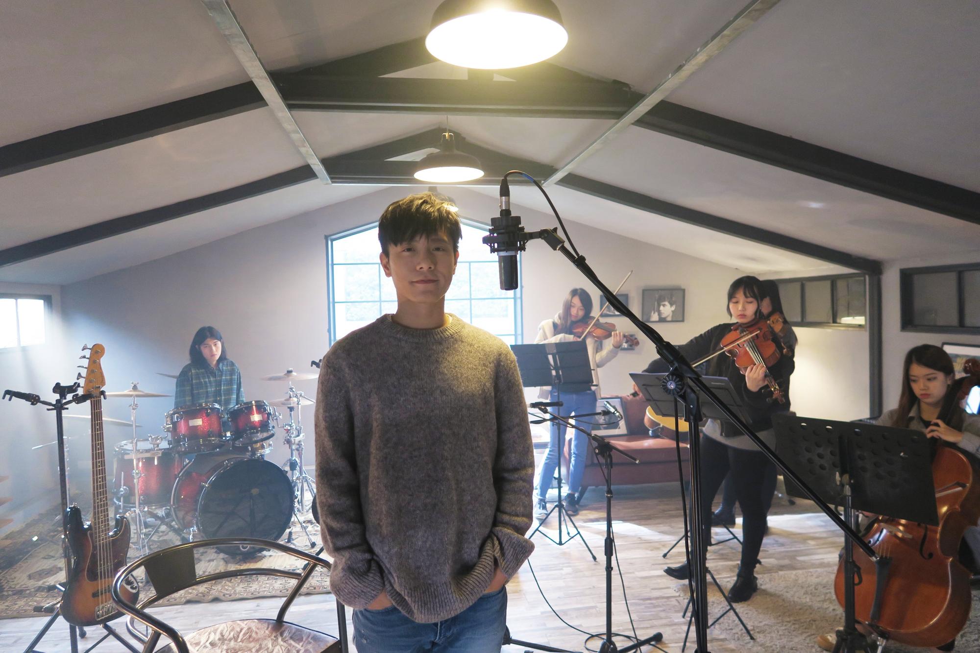 韋禮安突然在臉書告別老東家，宣告合約結束。（福茂唱片提供）