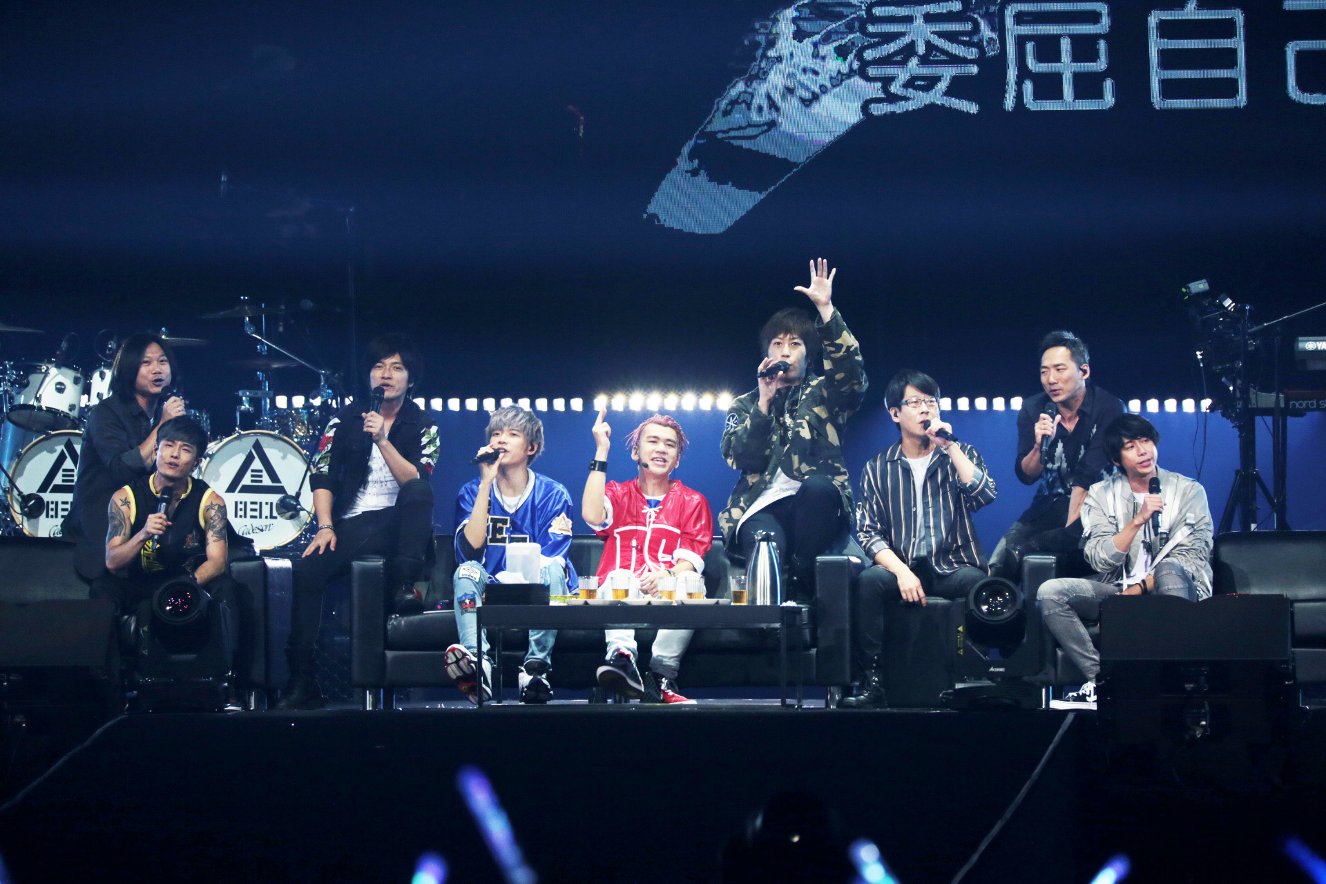 八三夭的貴人五月天，到小巨蛋現場當嘉賓。（JUSTLIVE 就是現場提供）