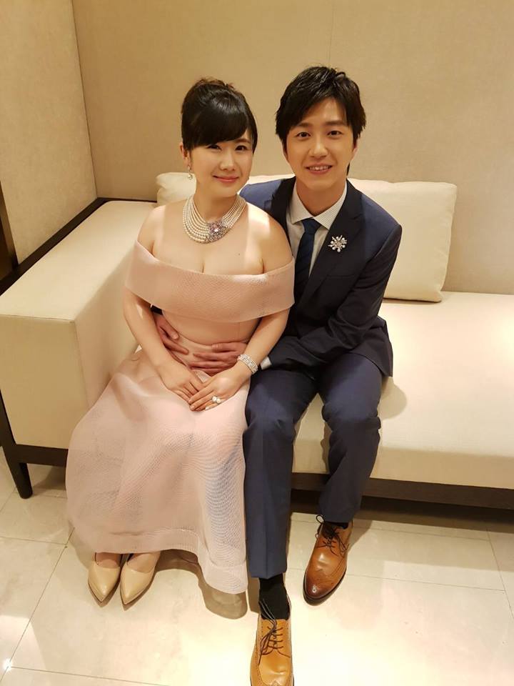 福原愛在節目上大方跟老公江宏傑放閃啾啾，卻不被日本網友領情。（翻攝自臉書）