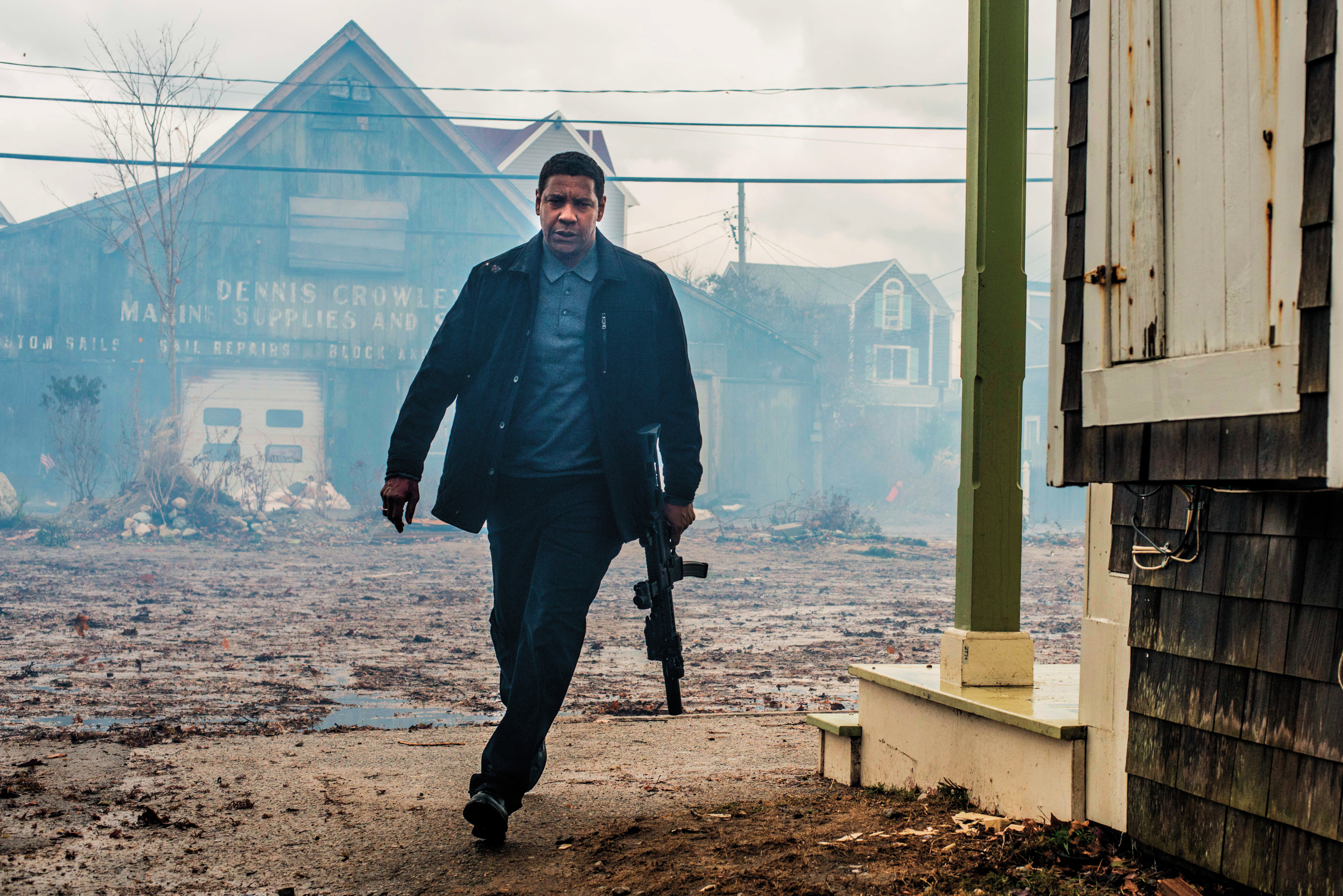 《私刑教育2》丹佐華盛頓亮眼的個人秀讓人享受，雖然劇情略為拖沓，但最後半小時的動作戲精彩好看。（索尼提供）