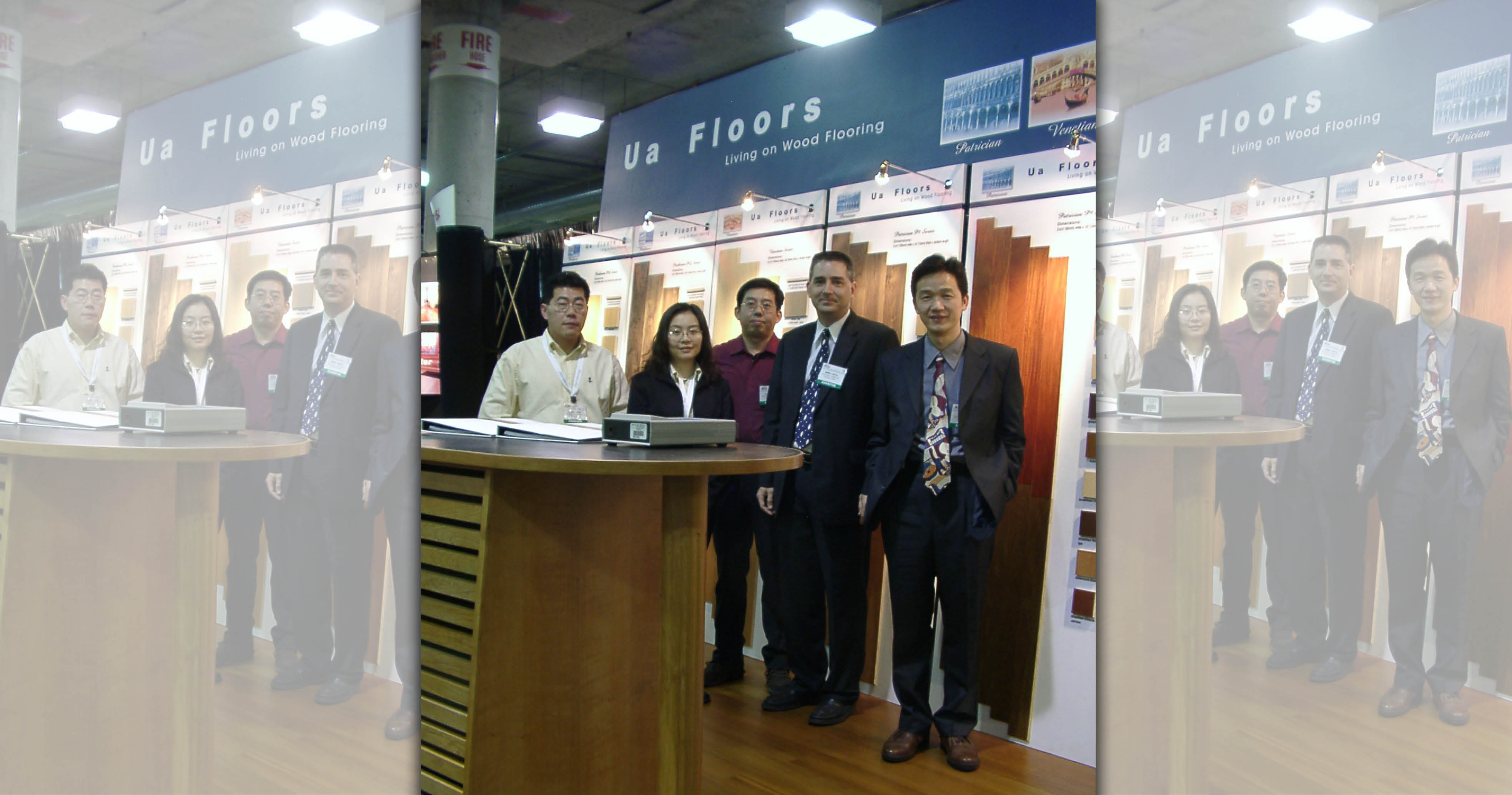 蘇振毅（右一）2003年率團隊赴美參展。右二為誌懋國外業務經理柯馬克。（誌懋提供）