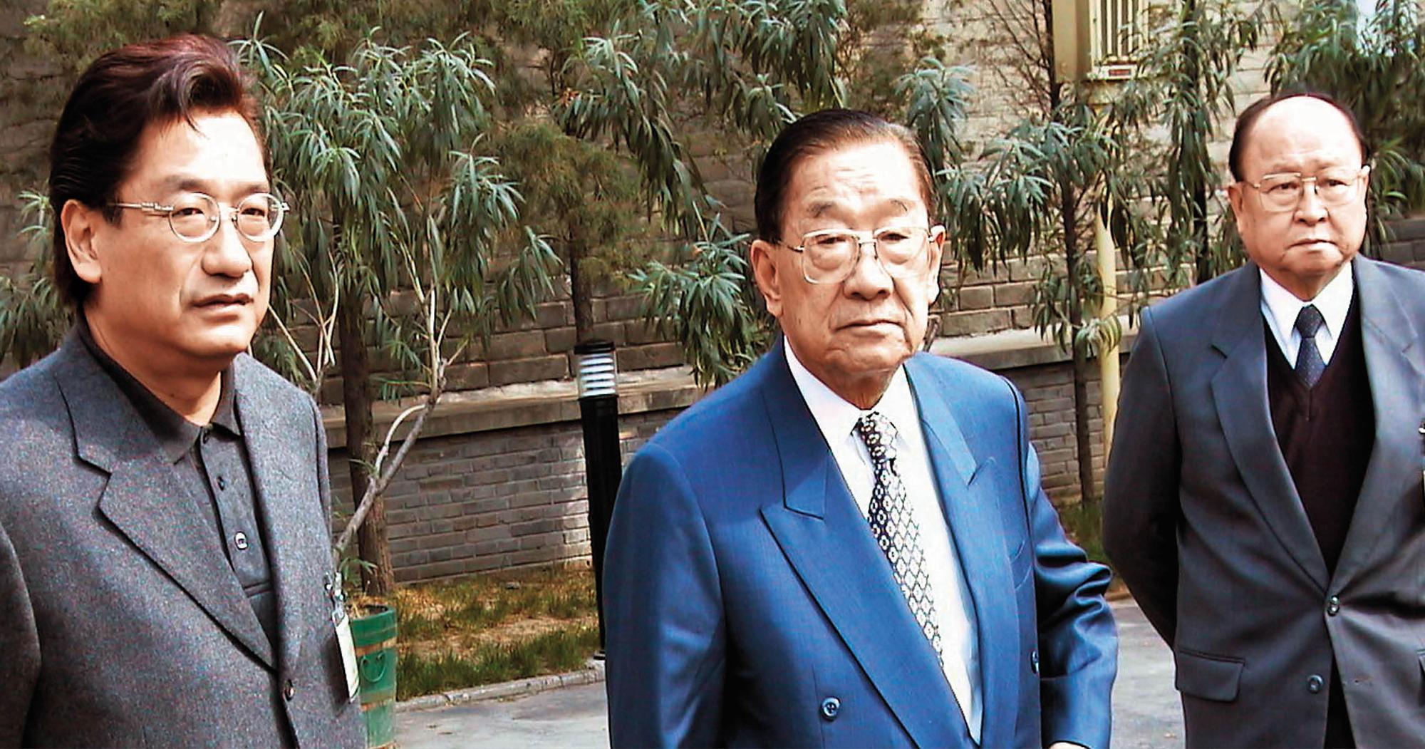 前行政院長李煥育有4名子女,包括李慶中、李慶珠、李慶華及李慶安,個個在政壇一度都闖出一片天。(中央社)