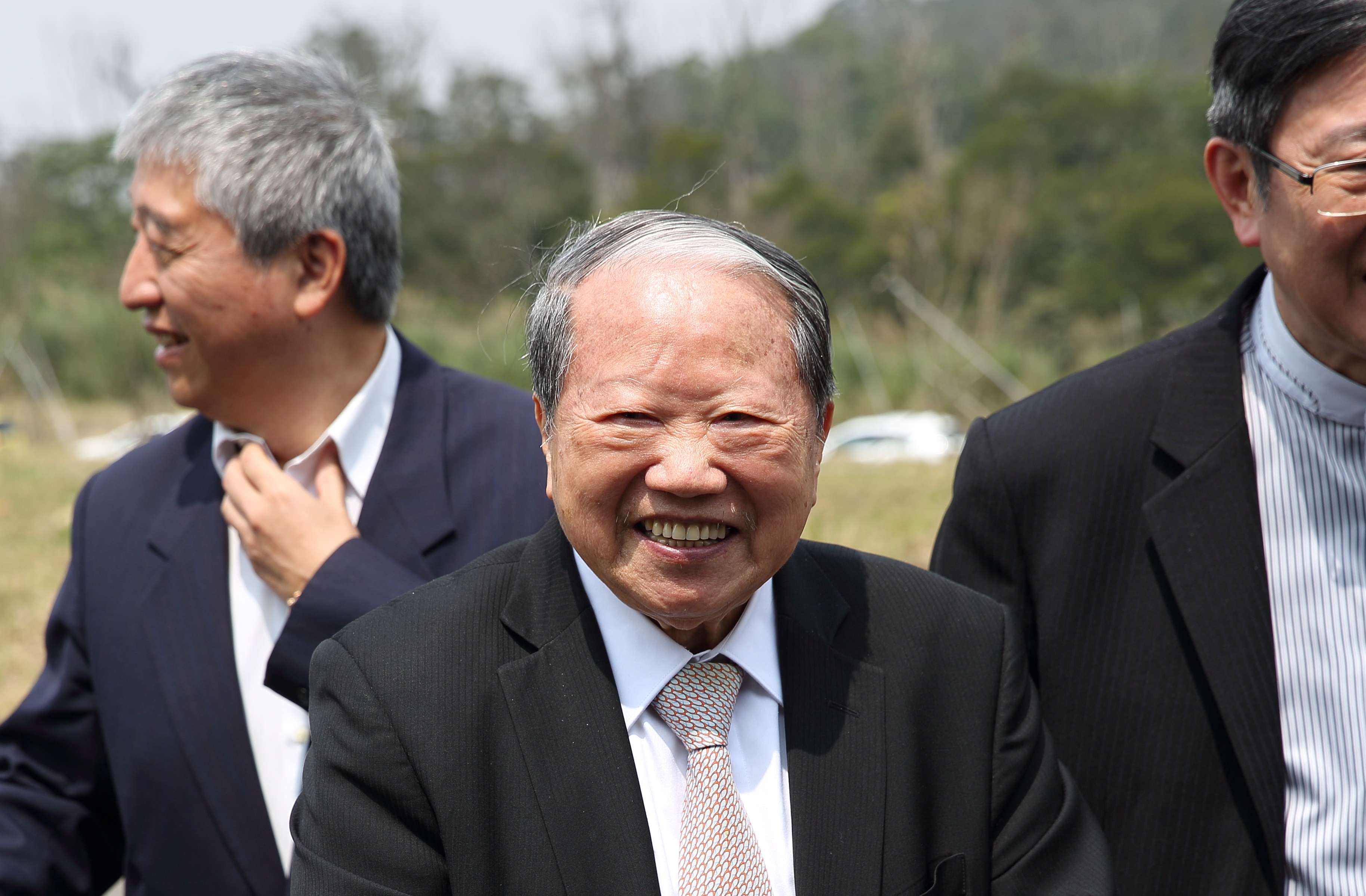 98歲的太設創辦人章民強，因轟動商界的SOGO案官司纏身。