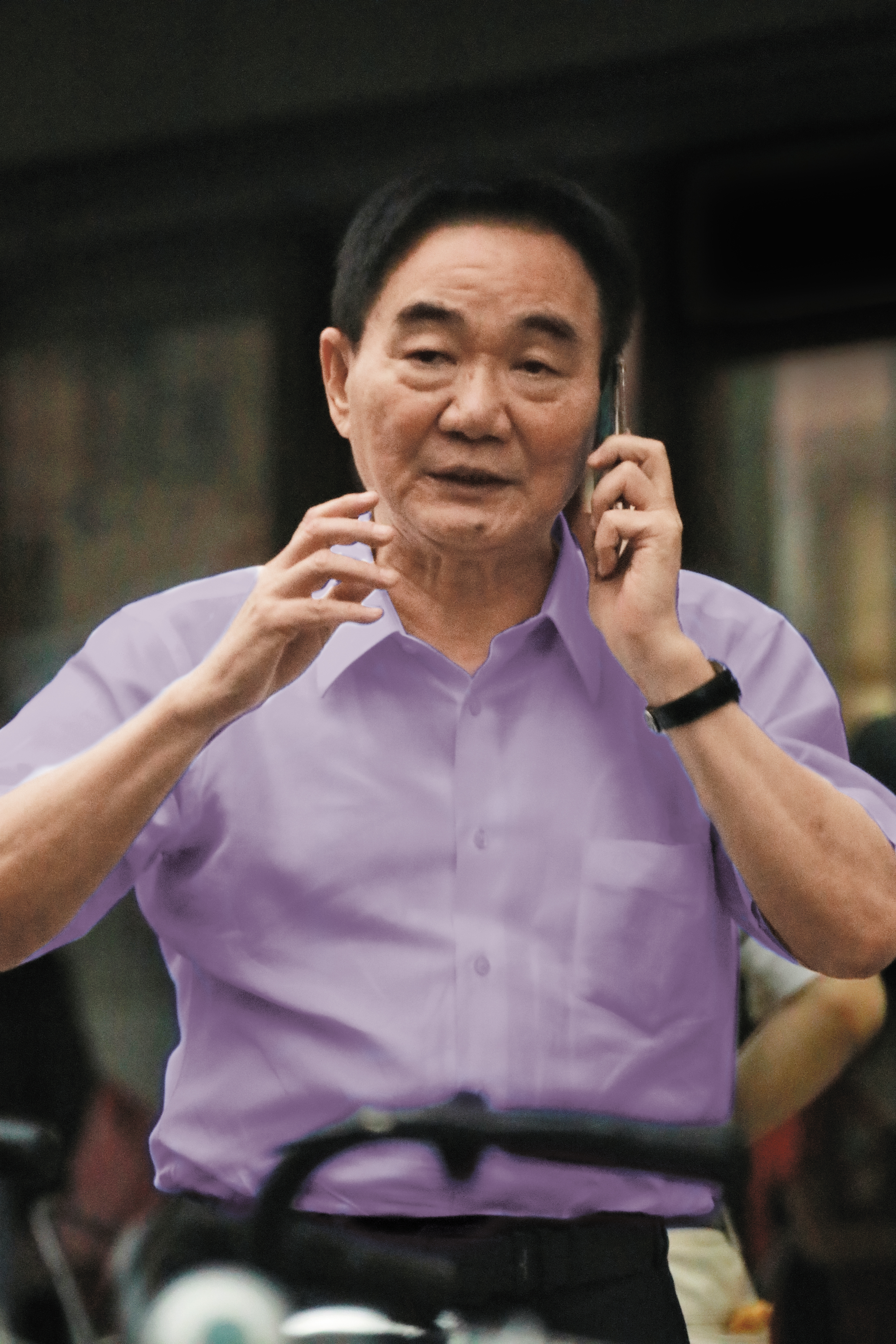 台商鄭文逸曾在永豐金前董事長何壽川牽線下和林郭文艷談判，要林郭夫妻只有一人能當董事。