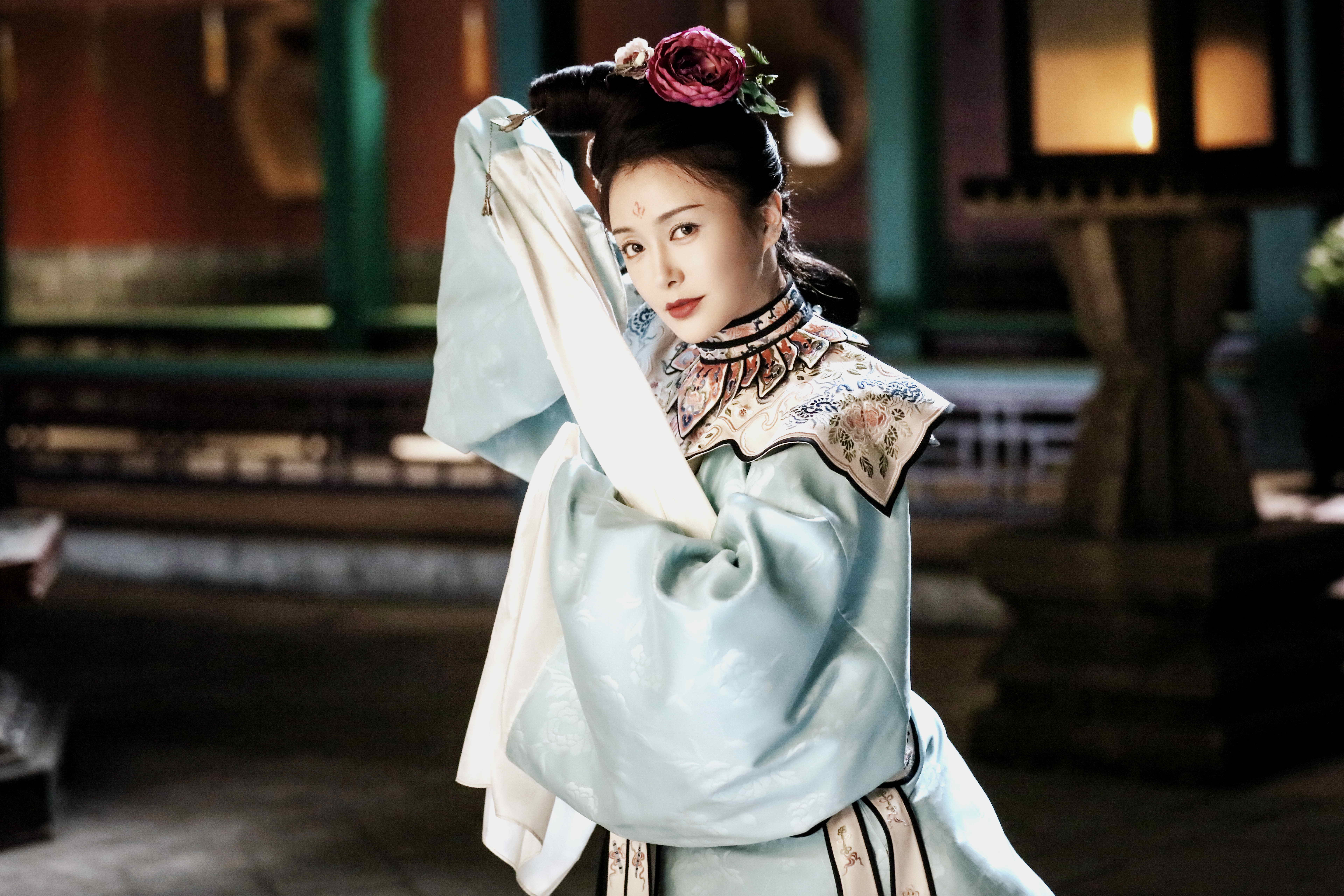 秦嵐因演出《延禧攻略》，演藝事業再攀高峰。（八大提供）