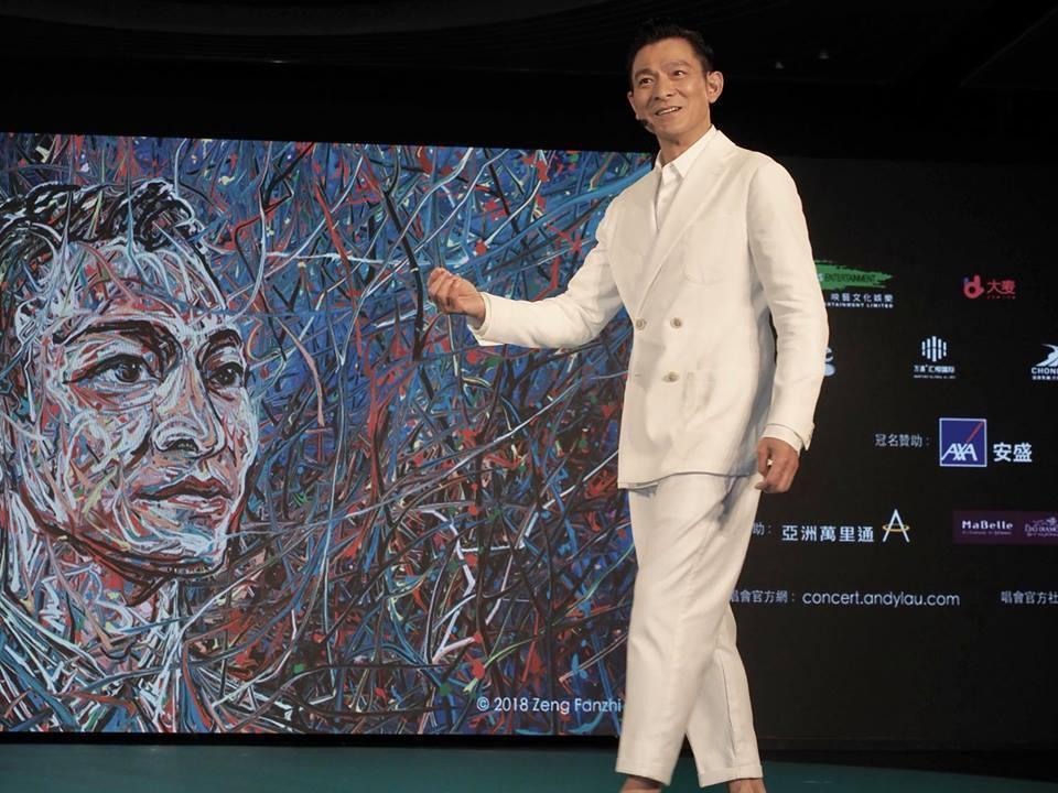 劉德華演唱會開賣前舉行記者會，心情大好的他，問什麼都回答，還自爆女兒開學有送她到學校，自豪地說沒被人發現。（翻攝自My Love Andy Lau World Tour 臉書）