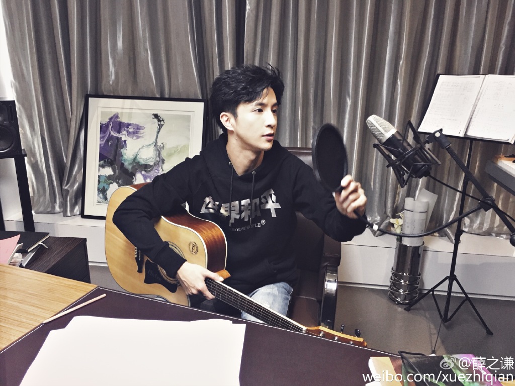 中國歌手薛之謙去年和前妻高調復合，今宣布當爸。（翻攝薛之謙微博）